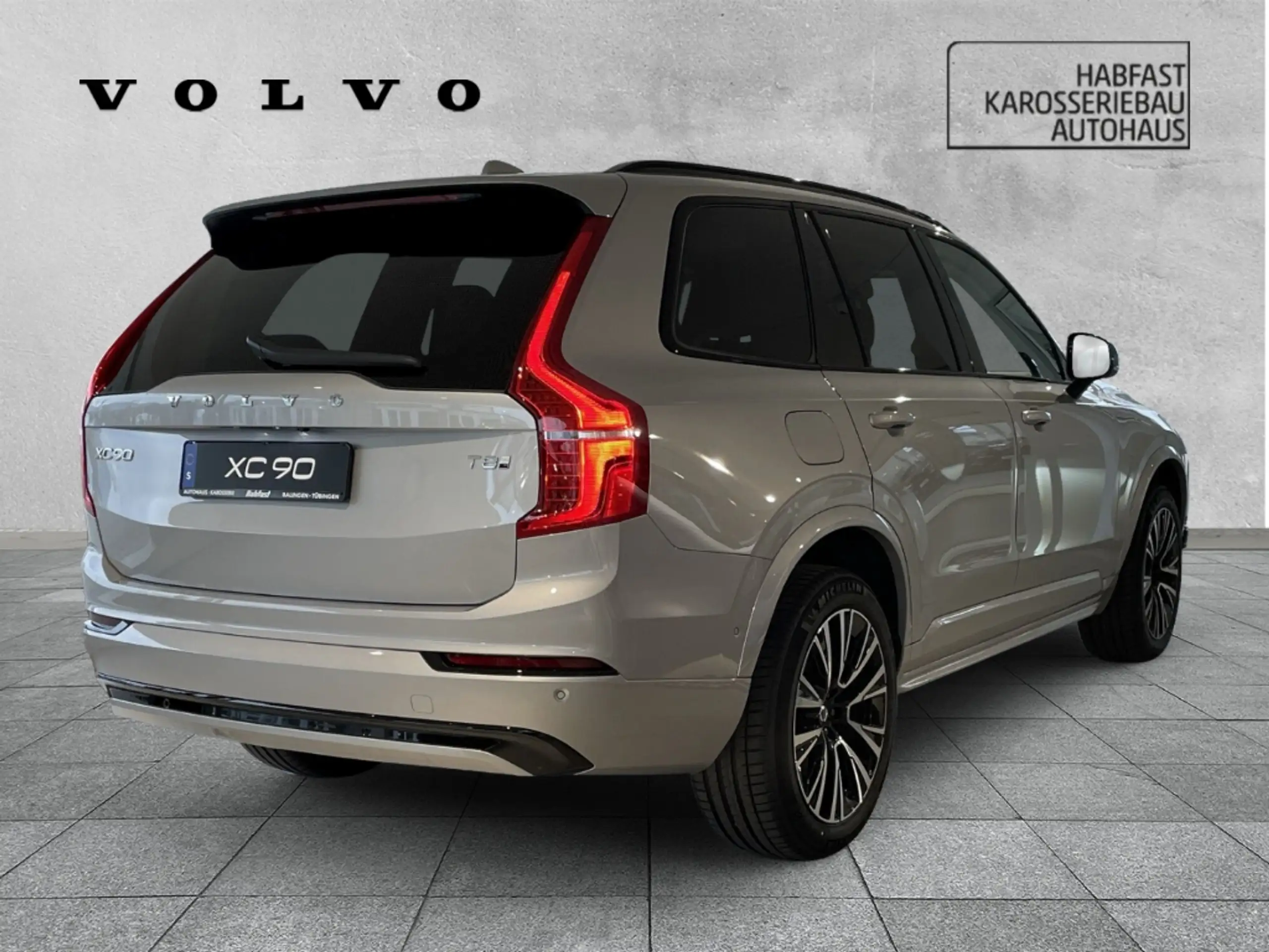 Volvo - XC90