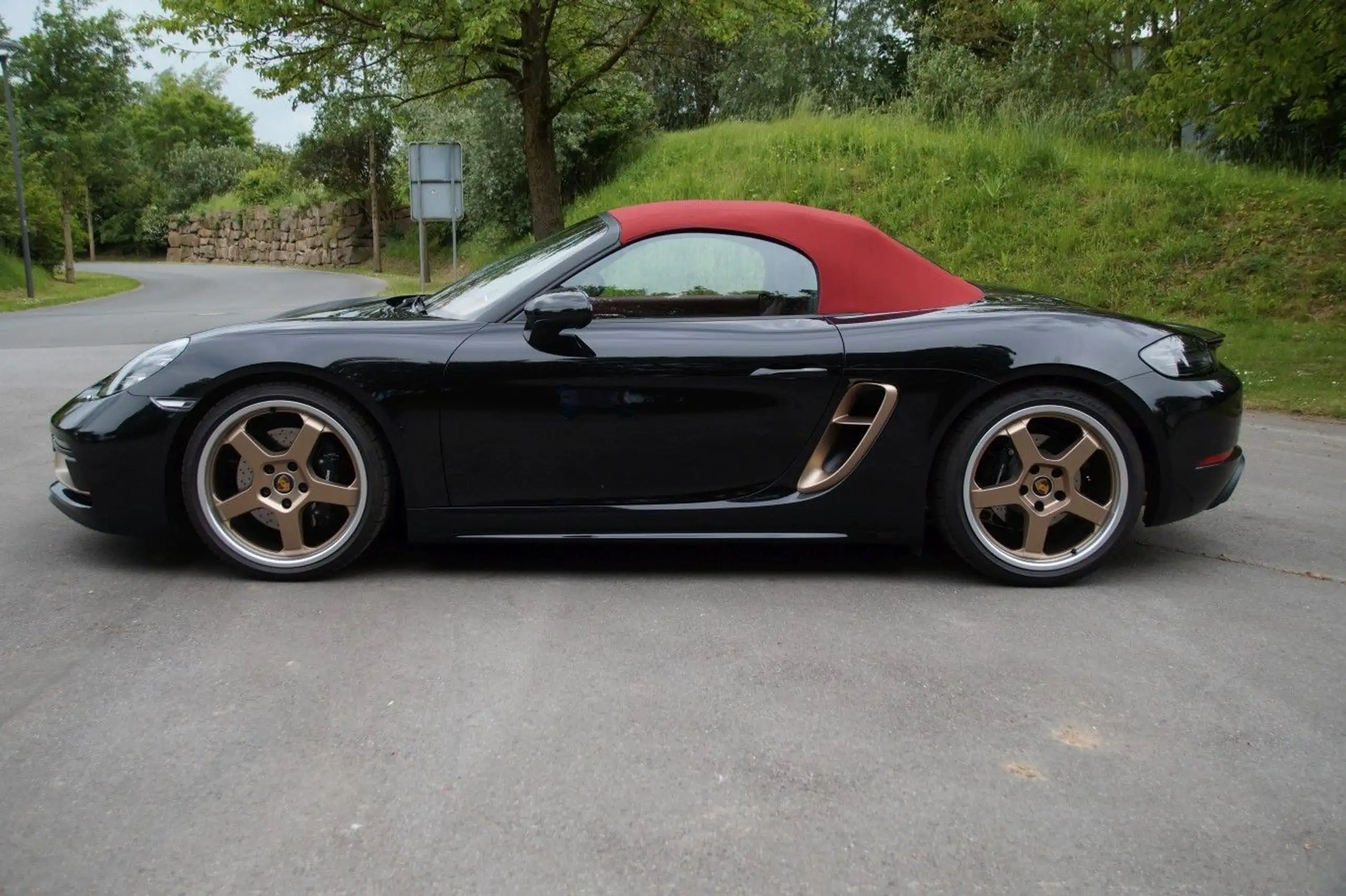 Porsche - Boxster