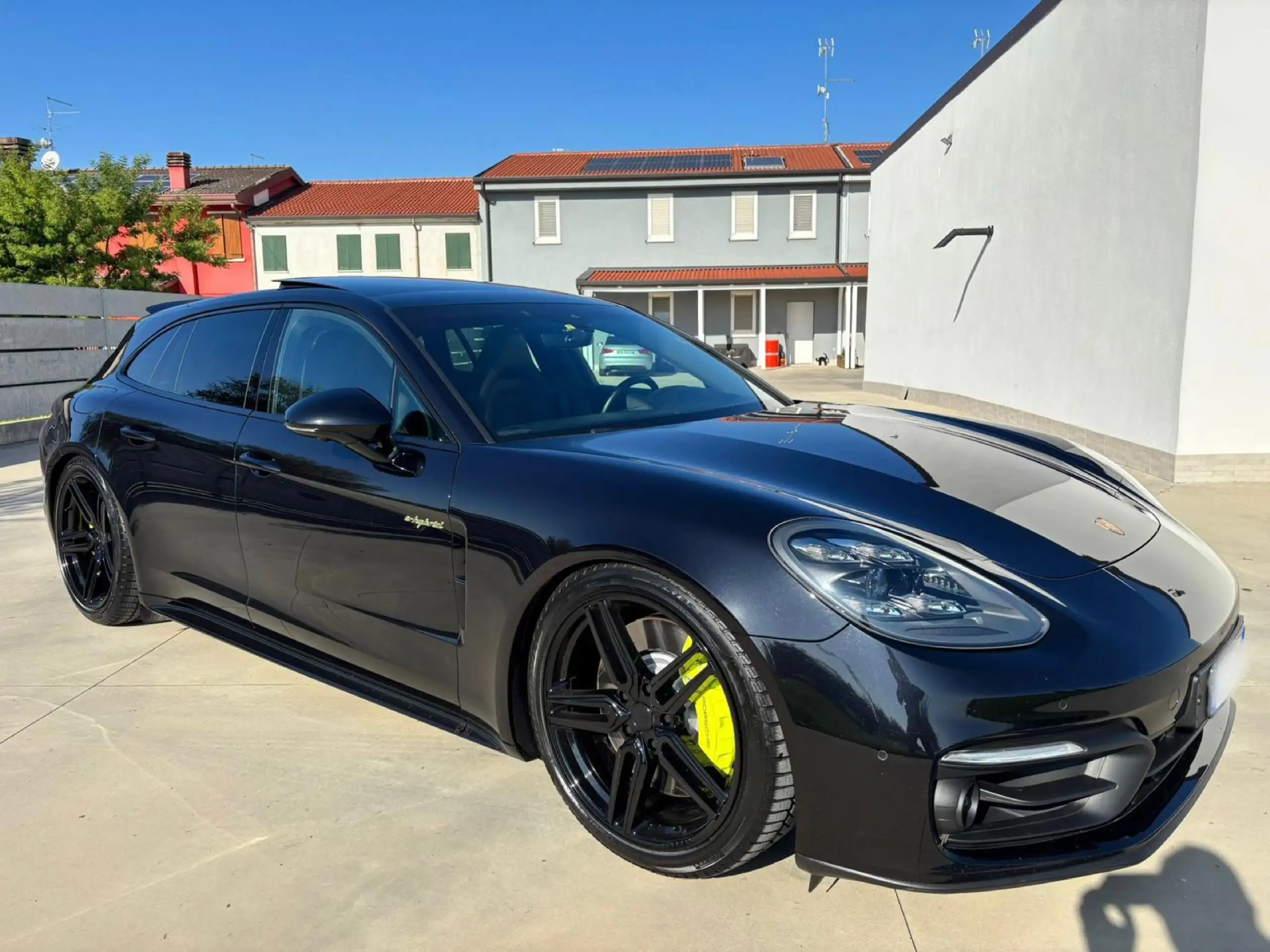 Porsche - Panamera