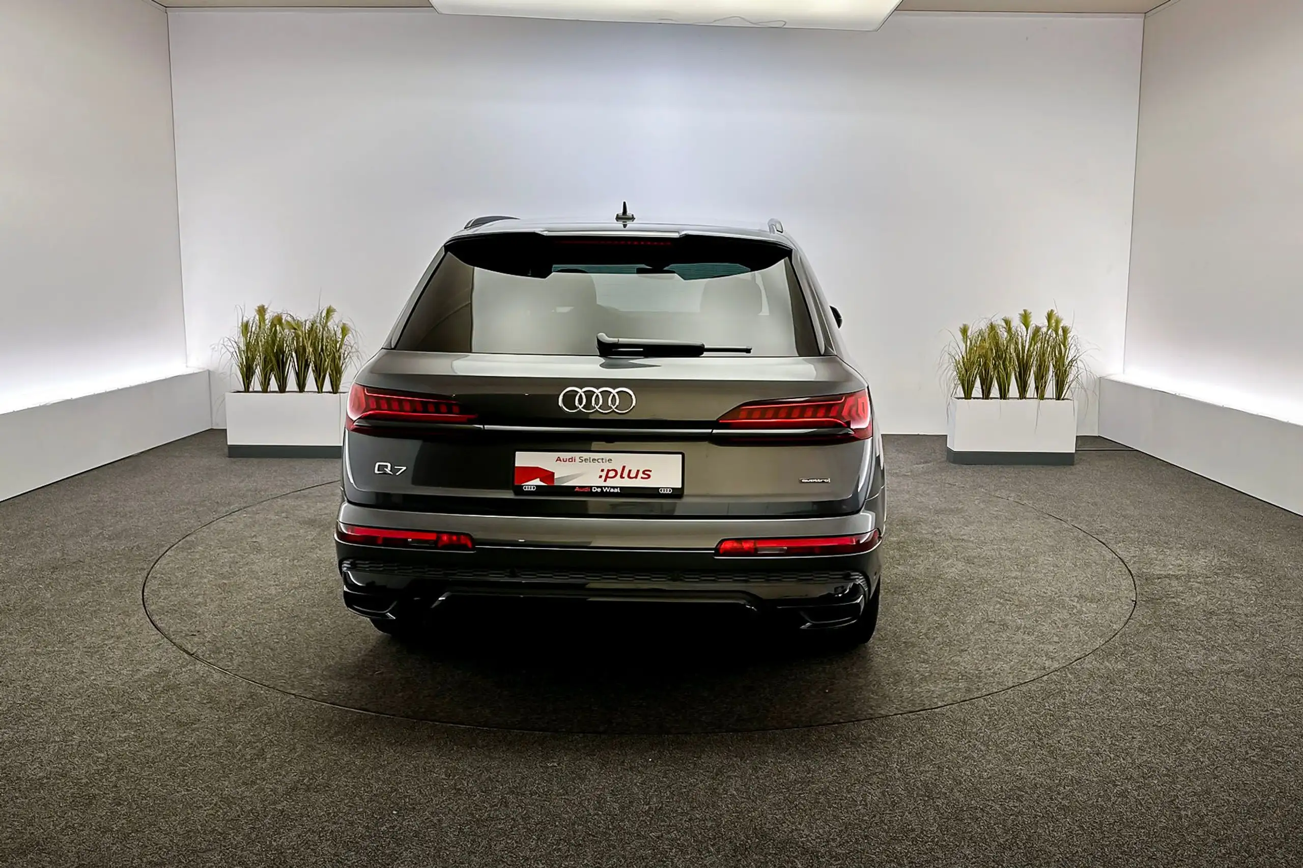 Audi - Q7