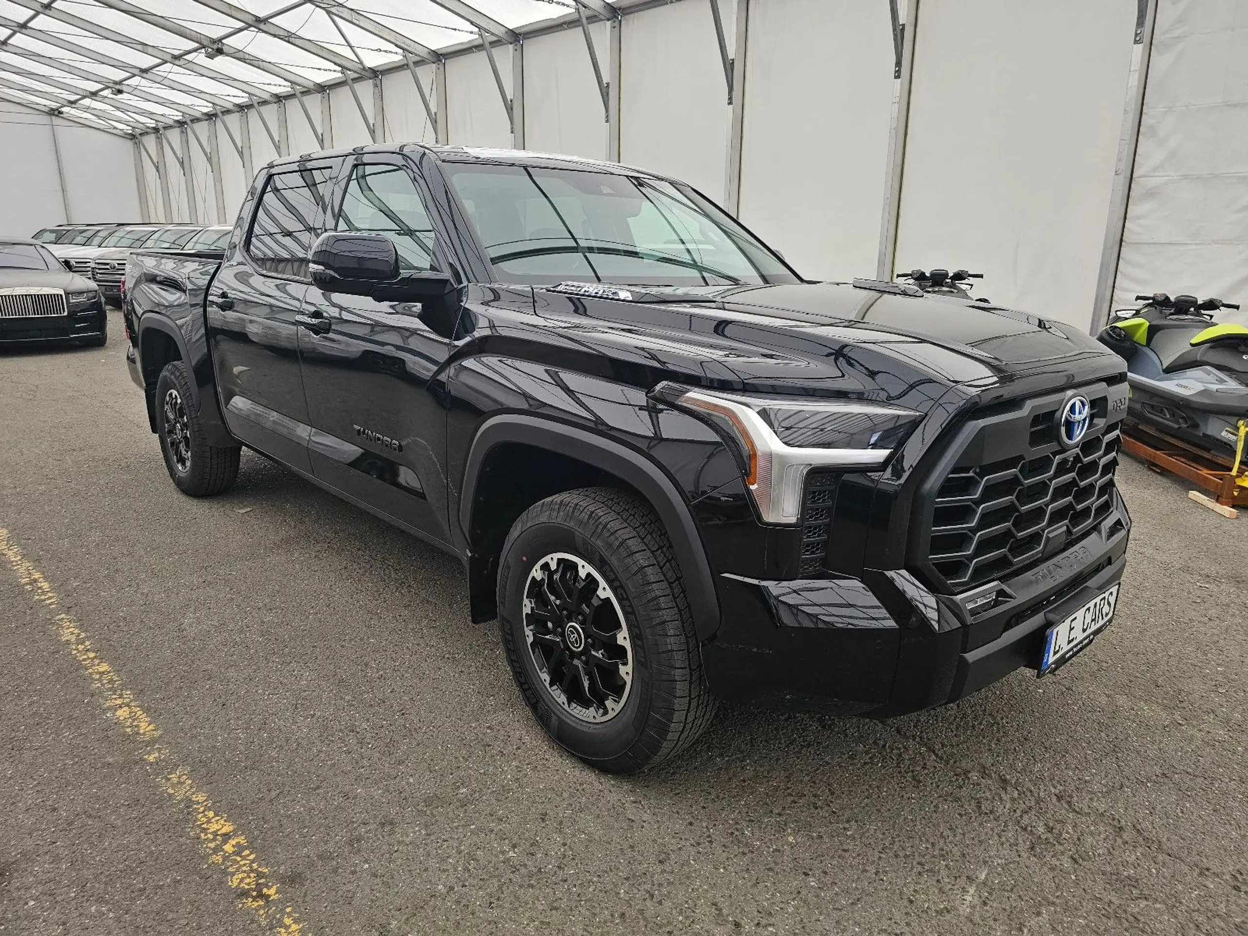 Toyota - Tundra