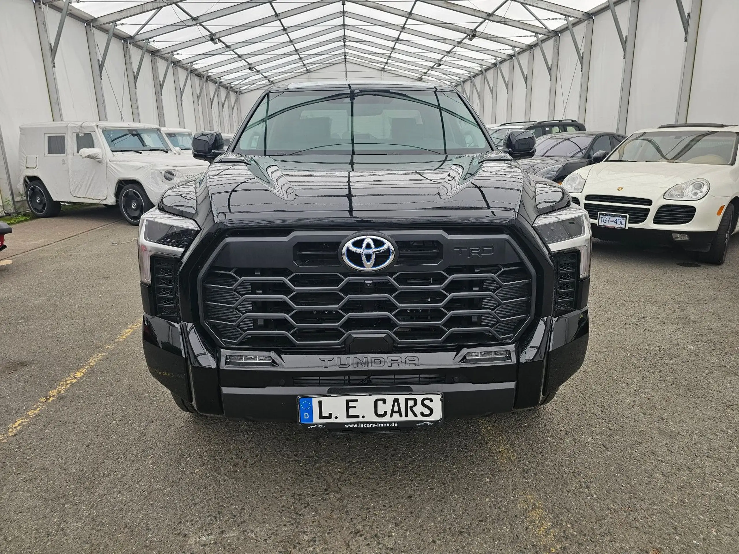 Toyota - Tundra