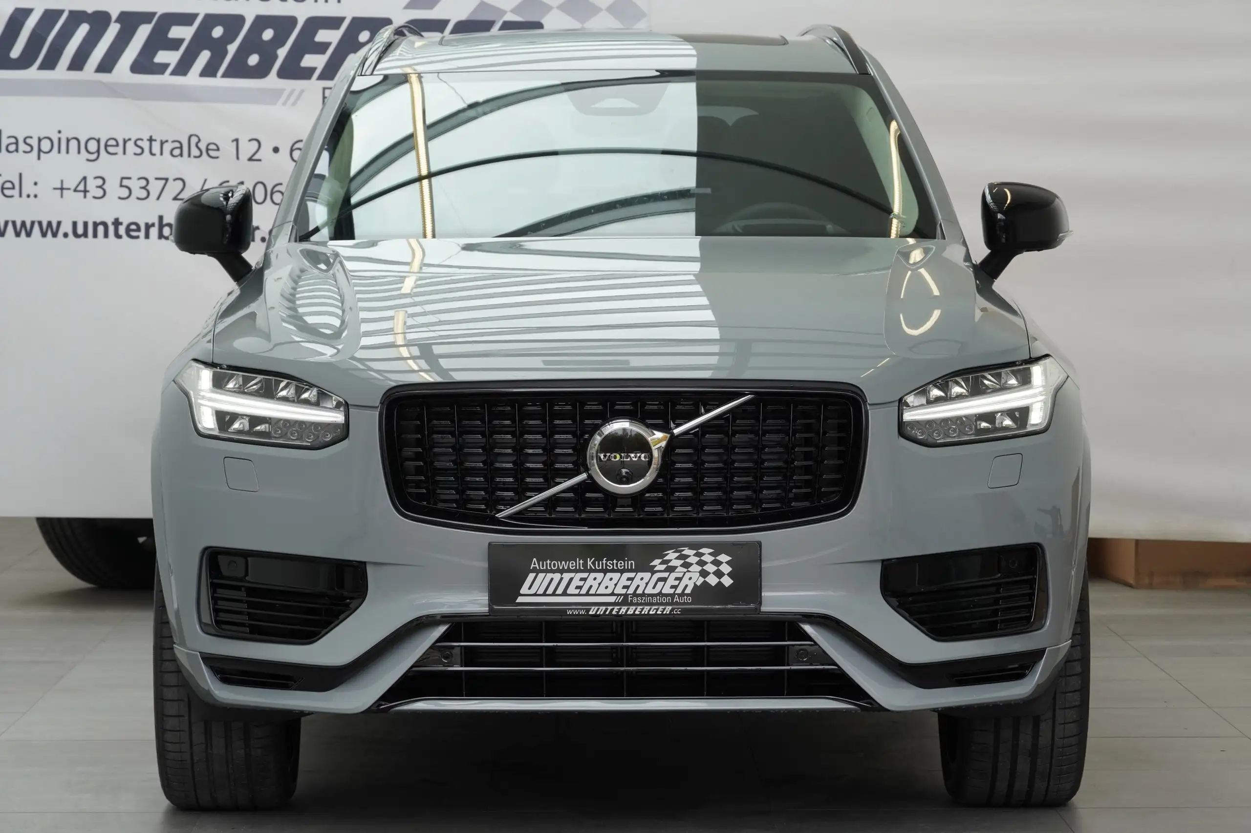 Volvo - XC90