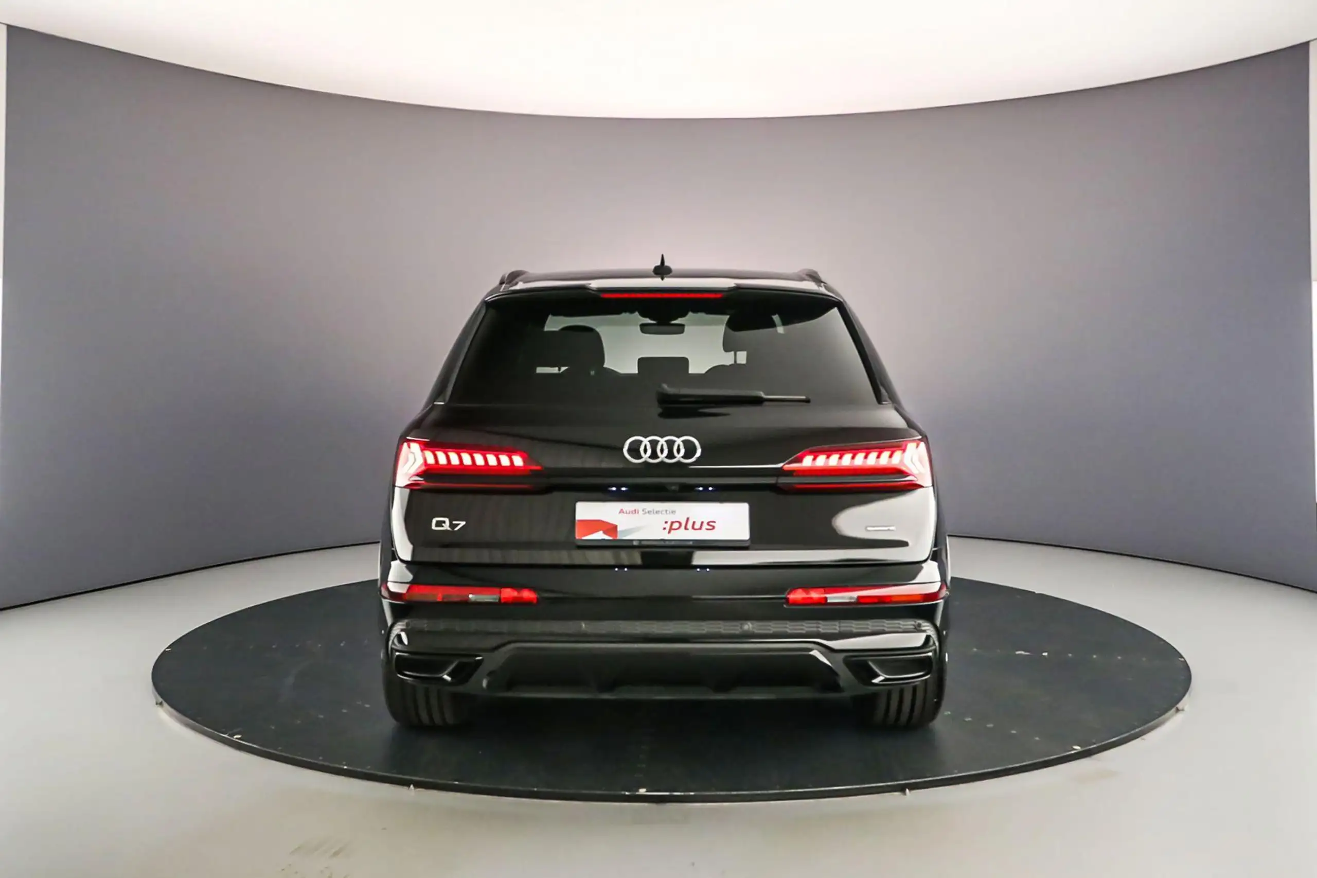 Audi - Q7