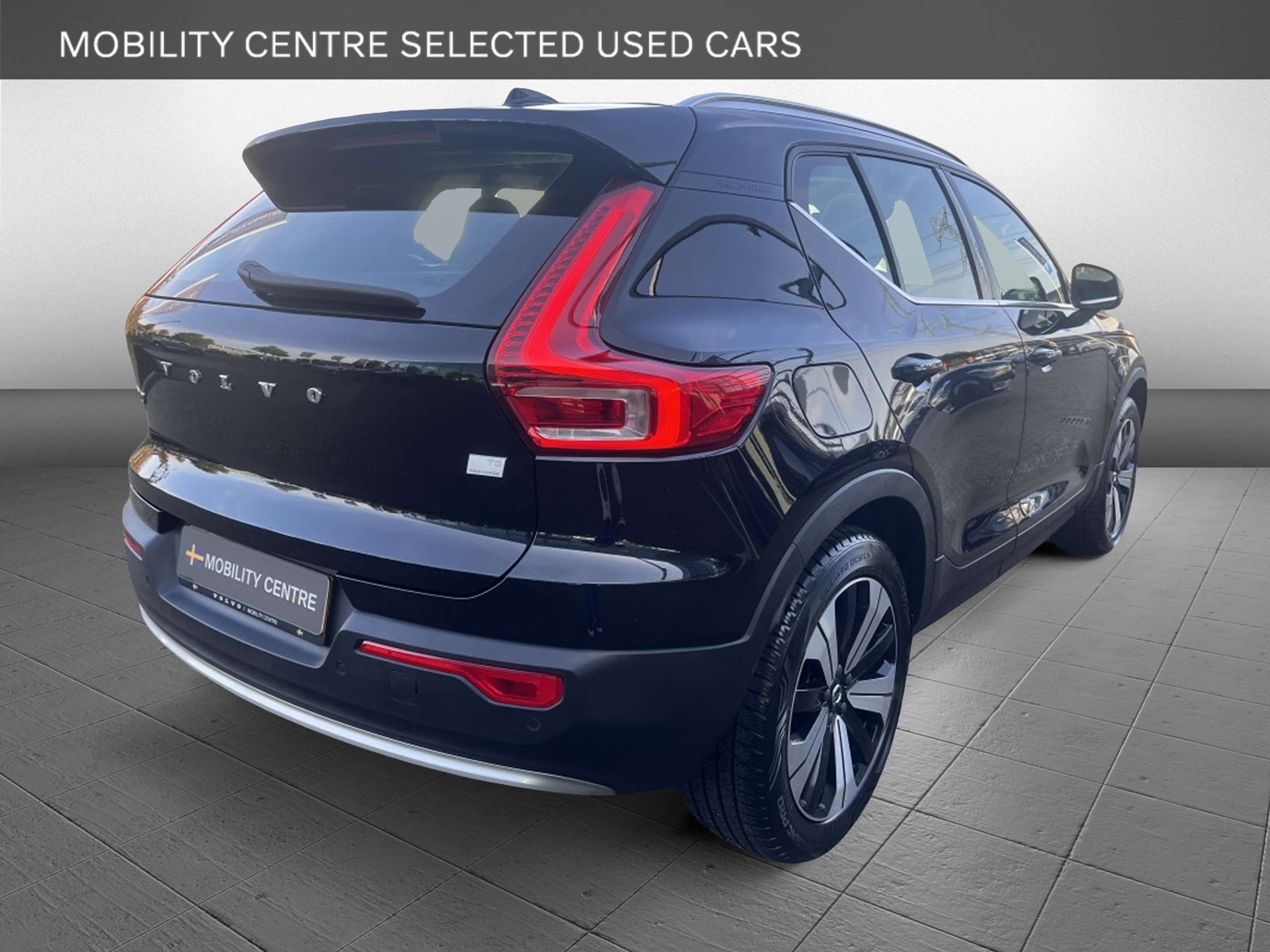 Volvo - XC40