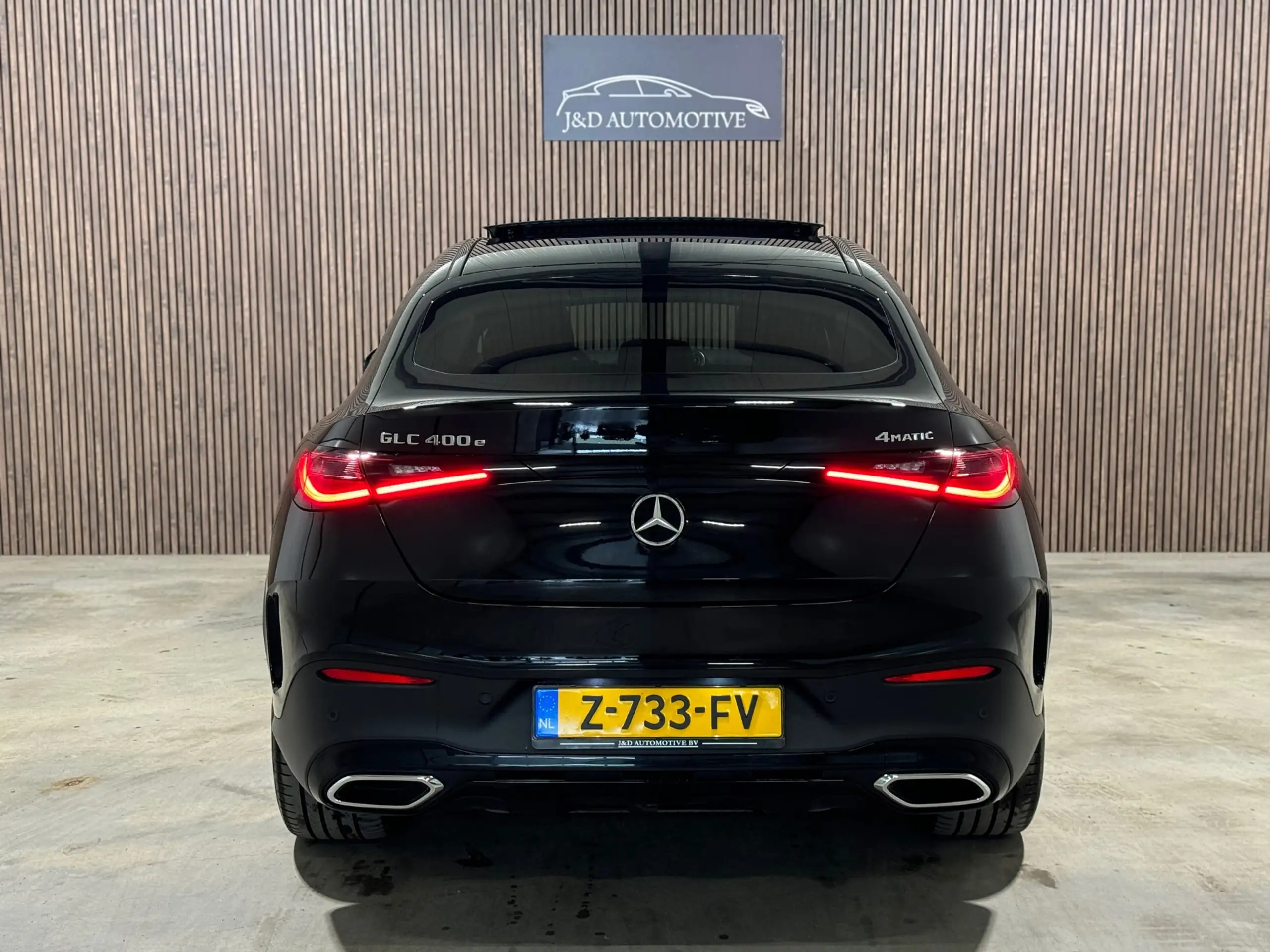 Mercedes-Benz - GLC 400