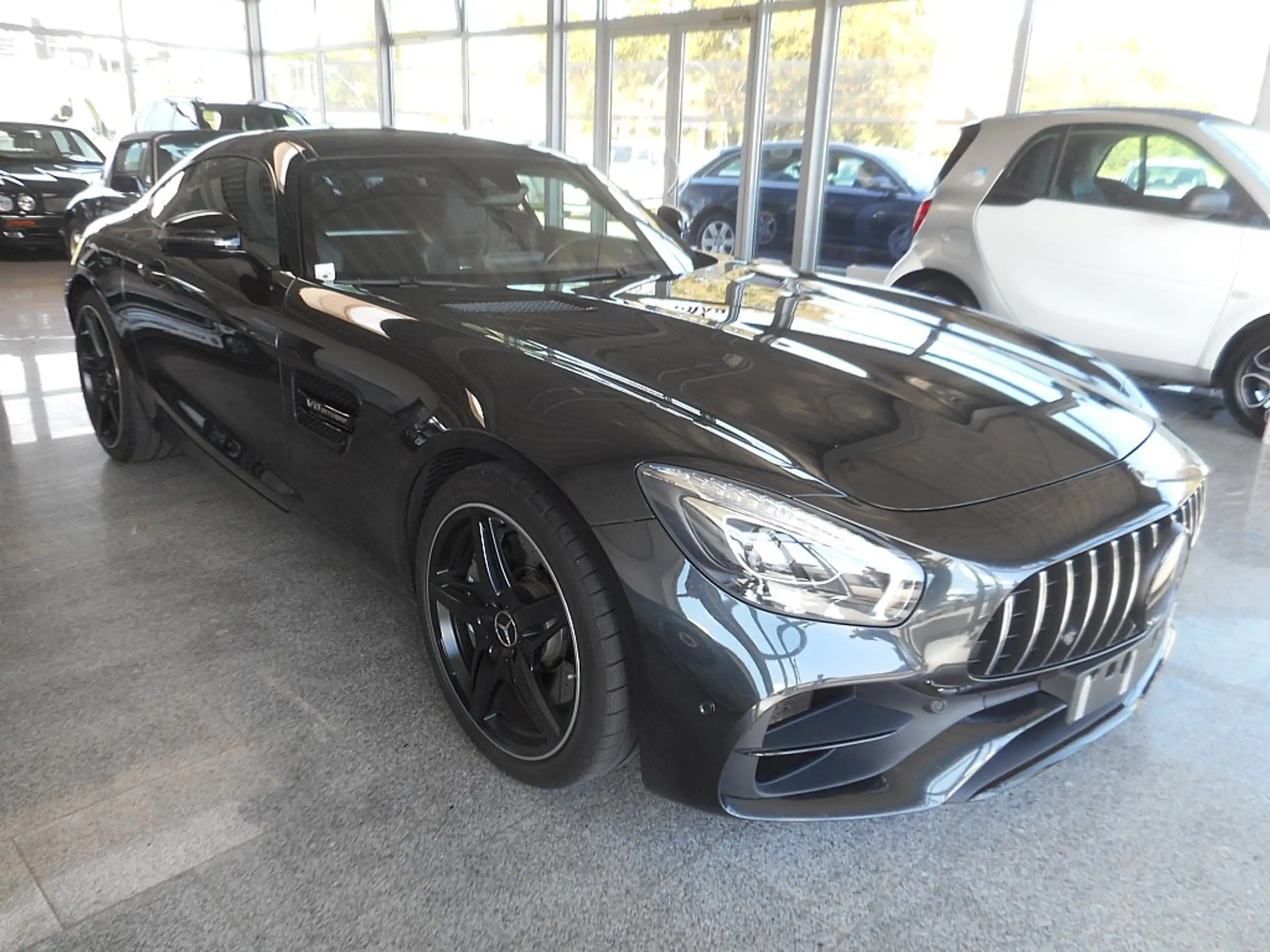 Mercedes-Benz - AMG GT