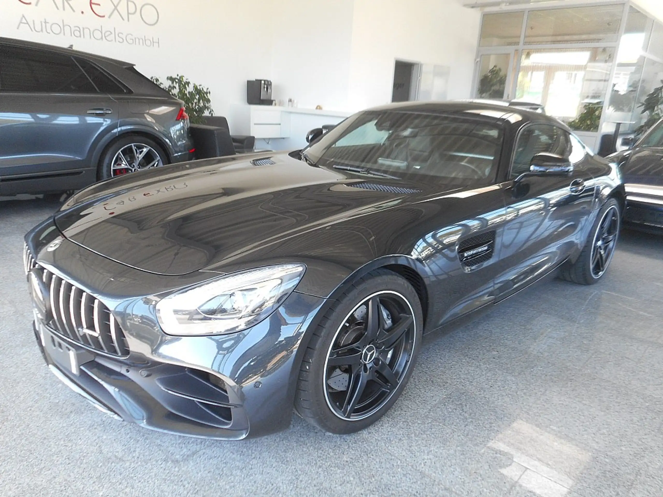 Mercedes-Benz - AMG GT