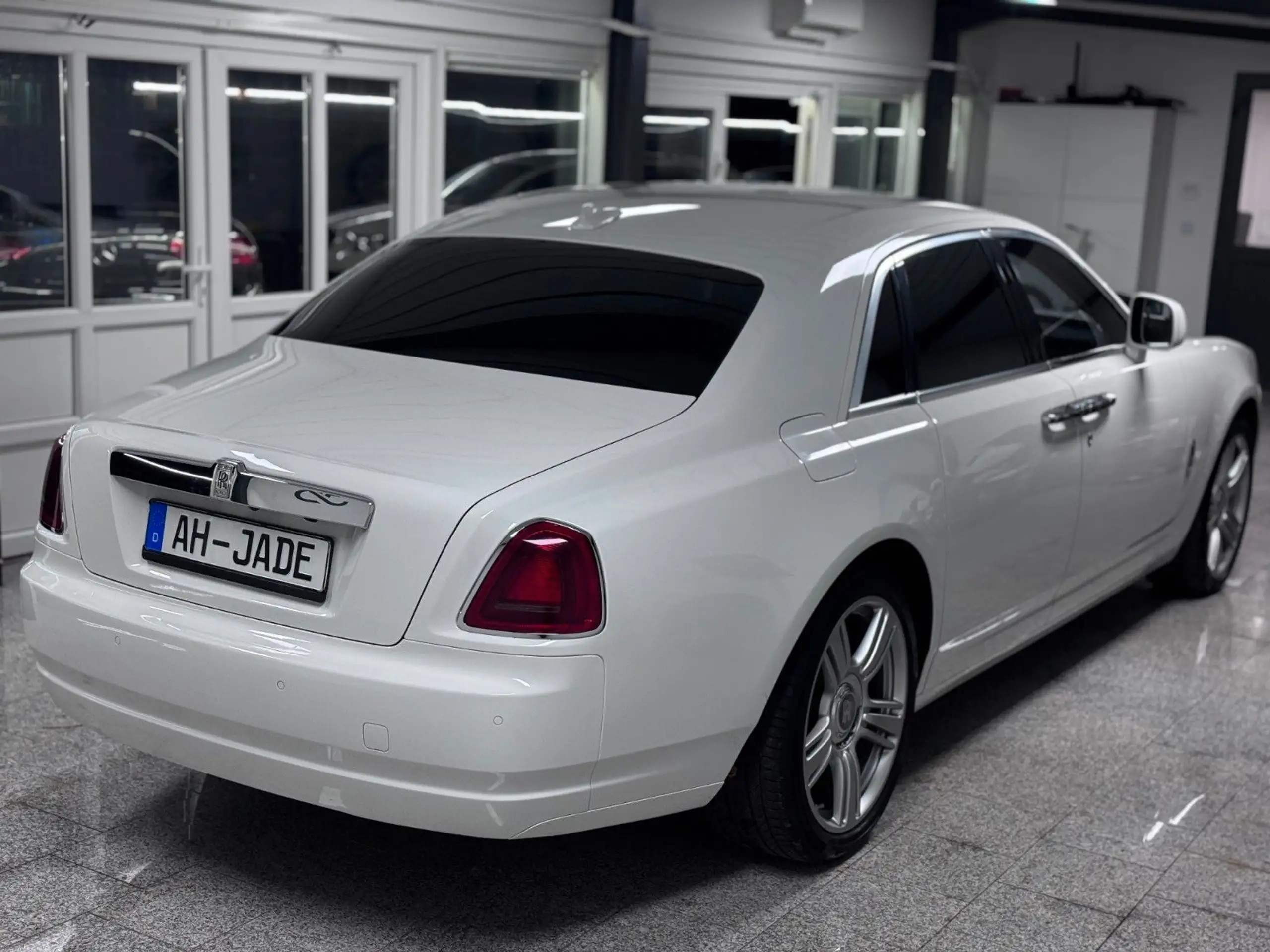 Rolls-Royce - Ghost