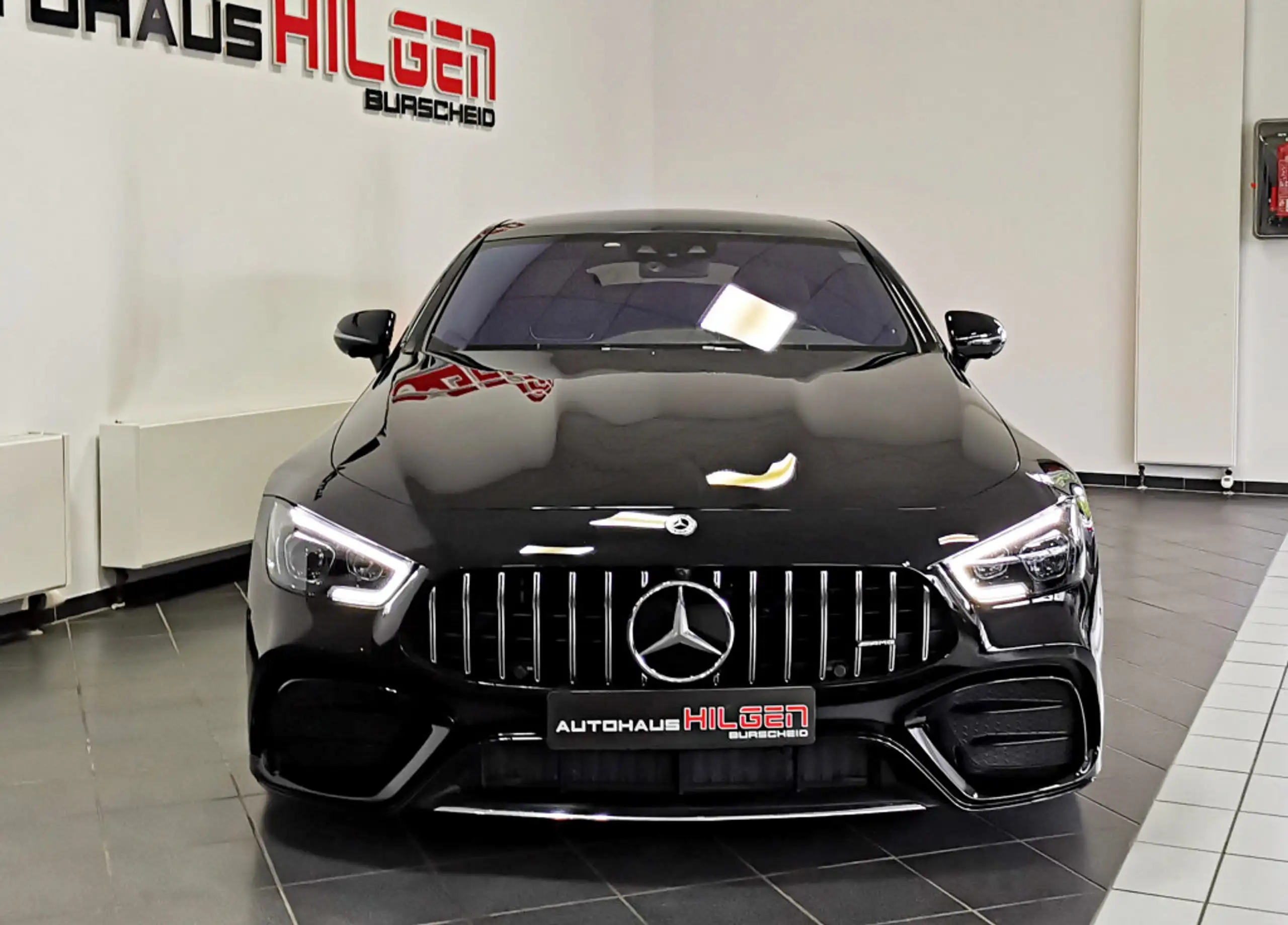 Mercedes-Benz - AMG GT