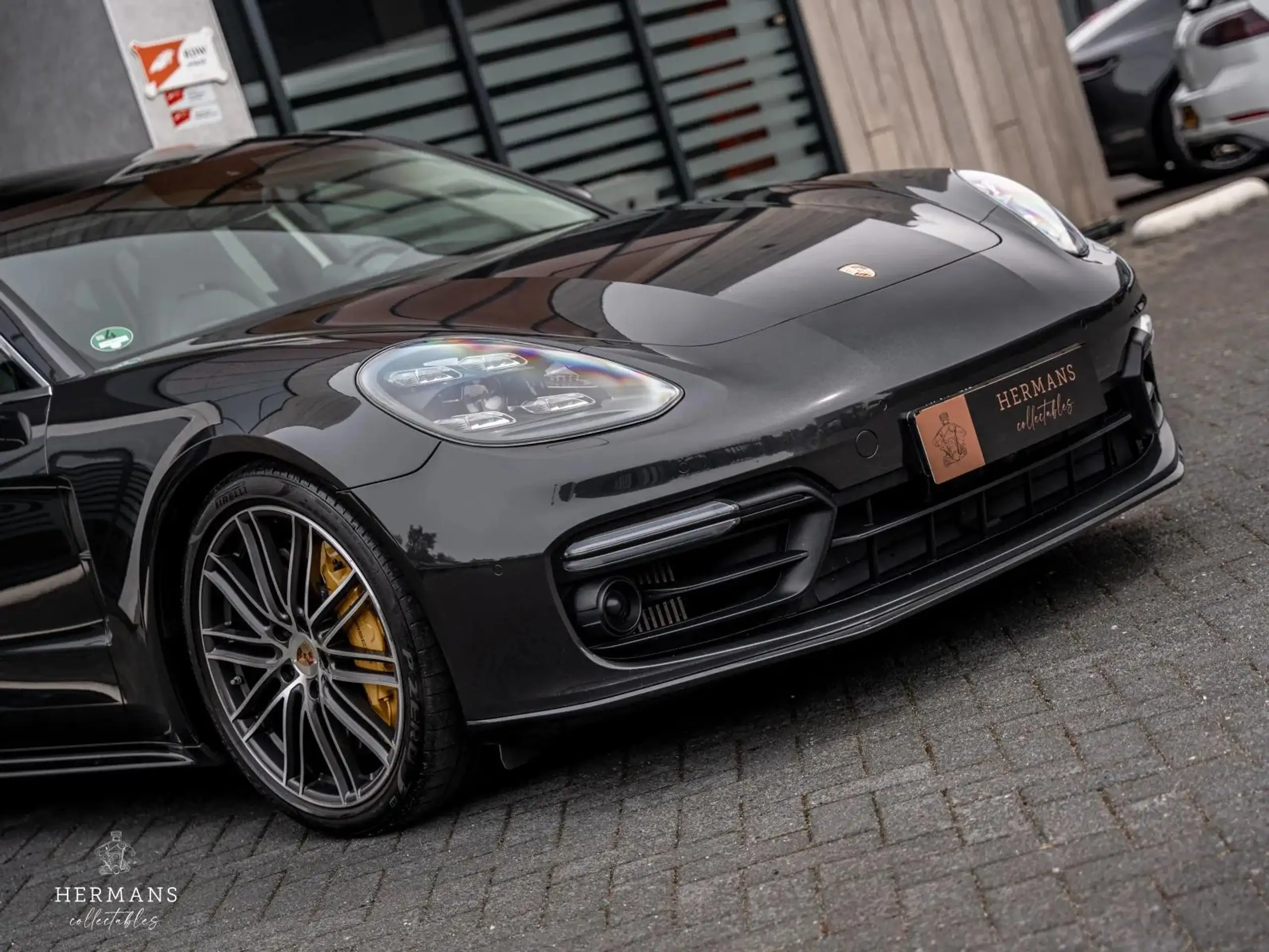 Porsche - Panamera