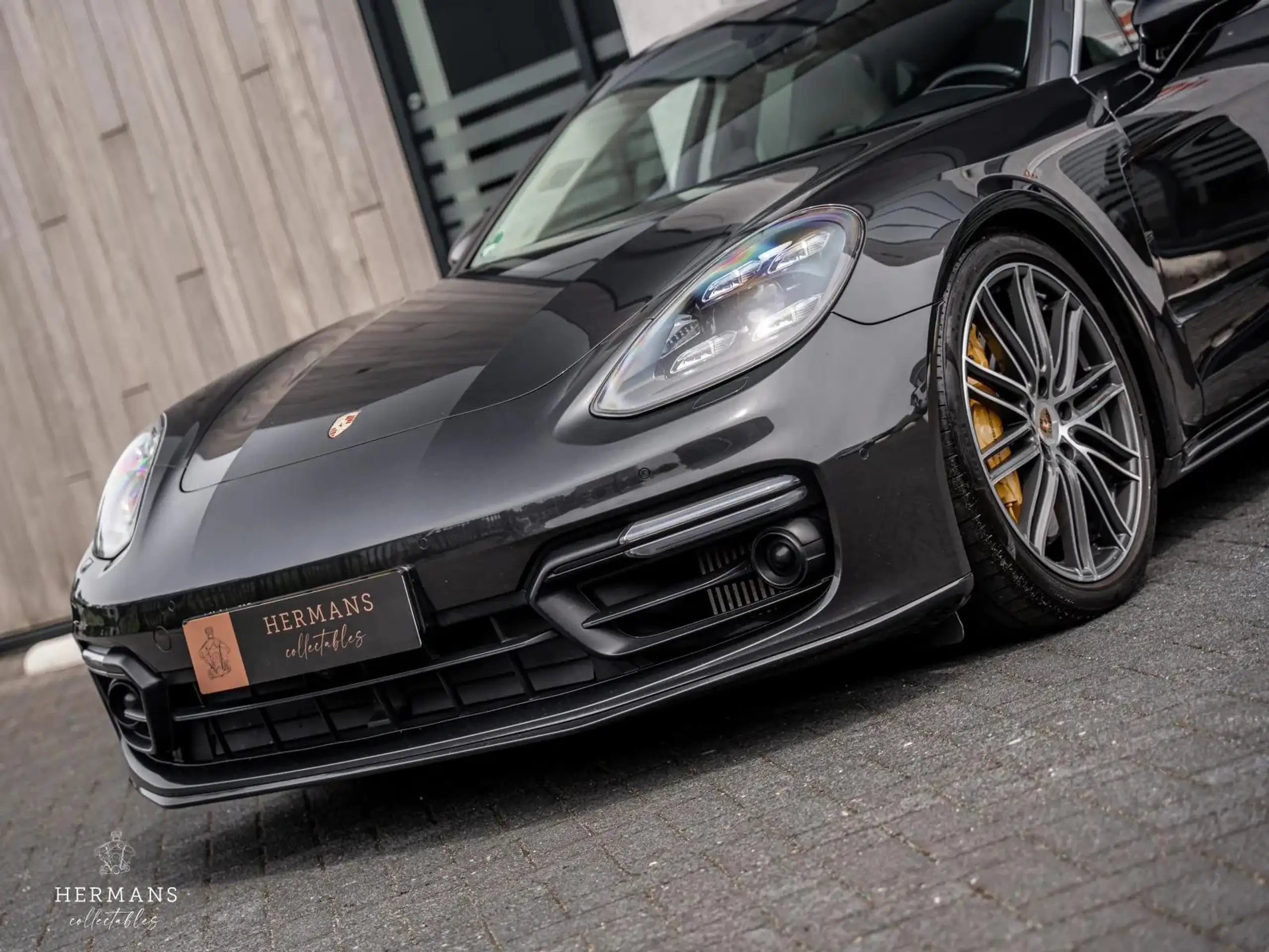 Porsche - Panamera