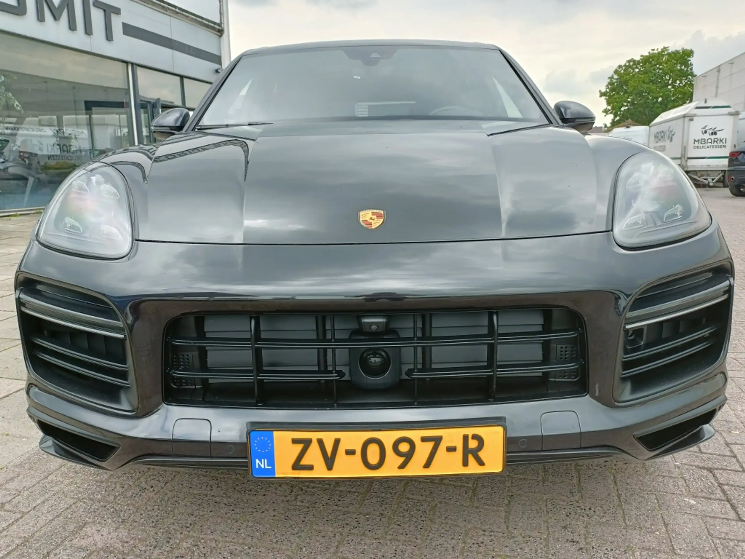 Porsche - Cayenne