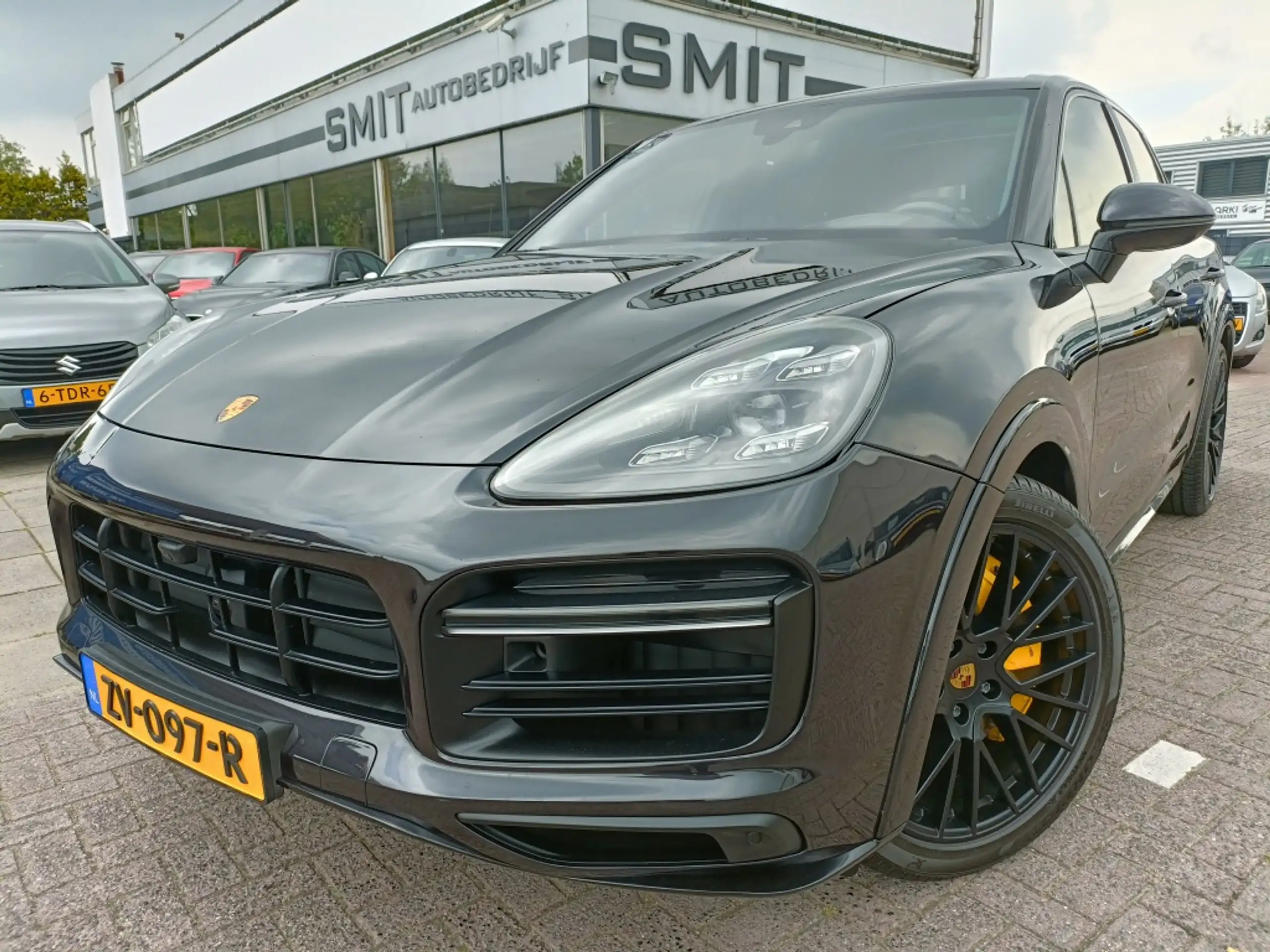 Porsche - Cayenne