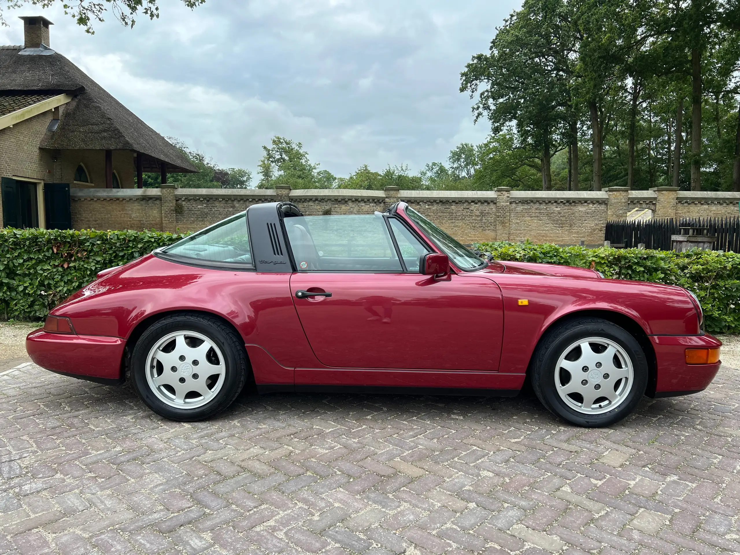 Porsche - 964