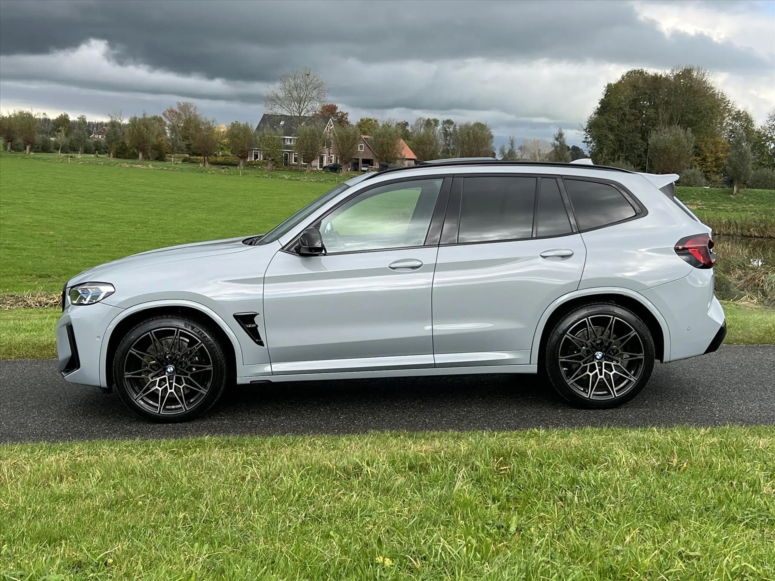 BMW - X3 M