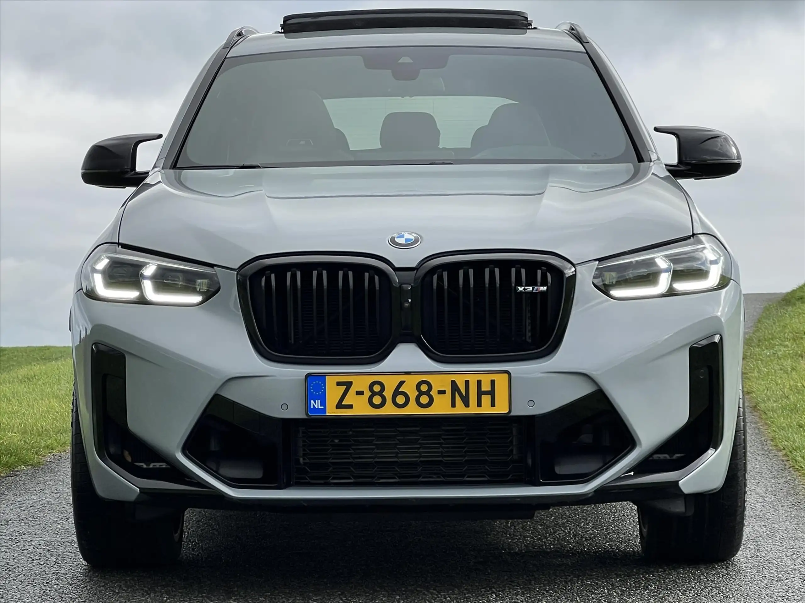 BMW - X3 M