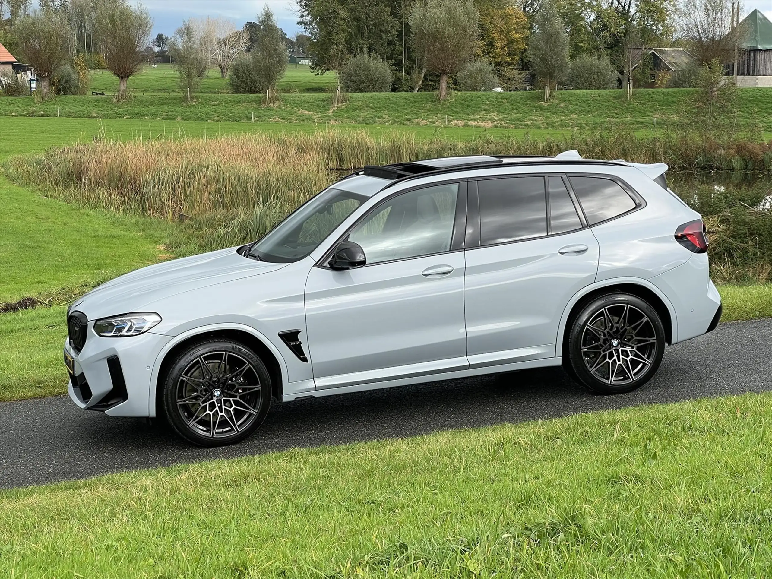 BMW - X3 M