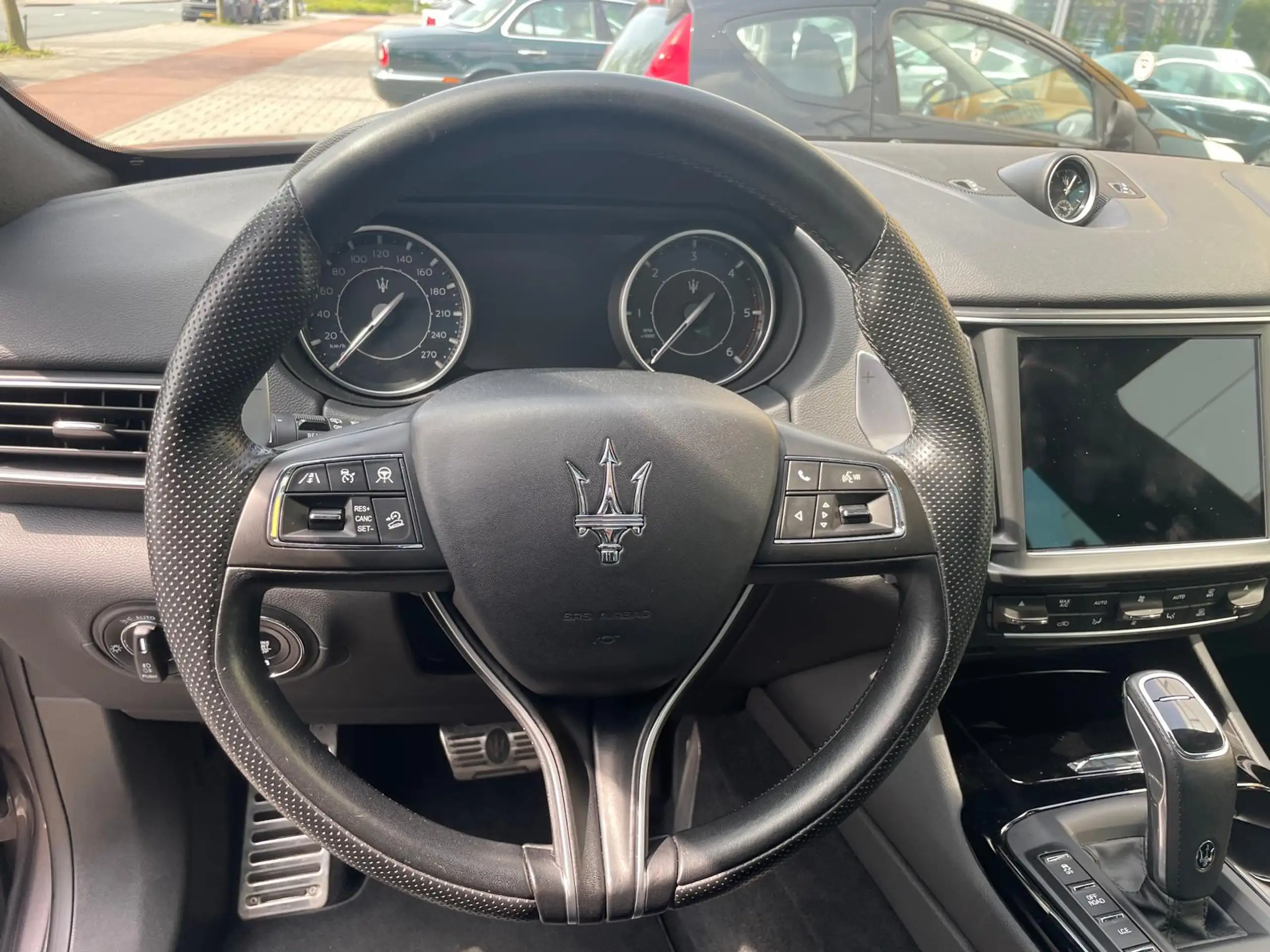 Maserati - Levante