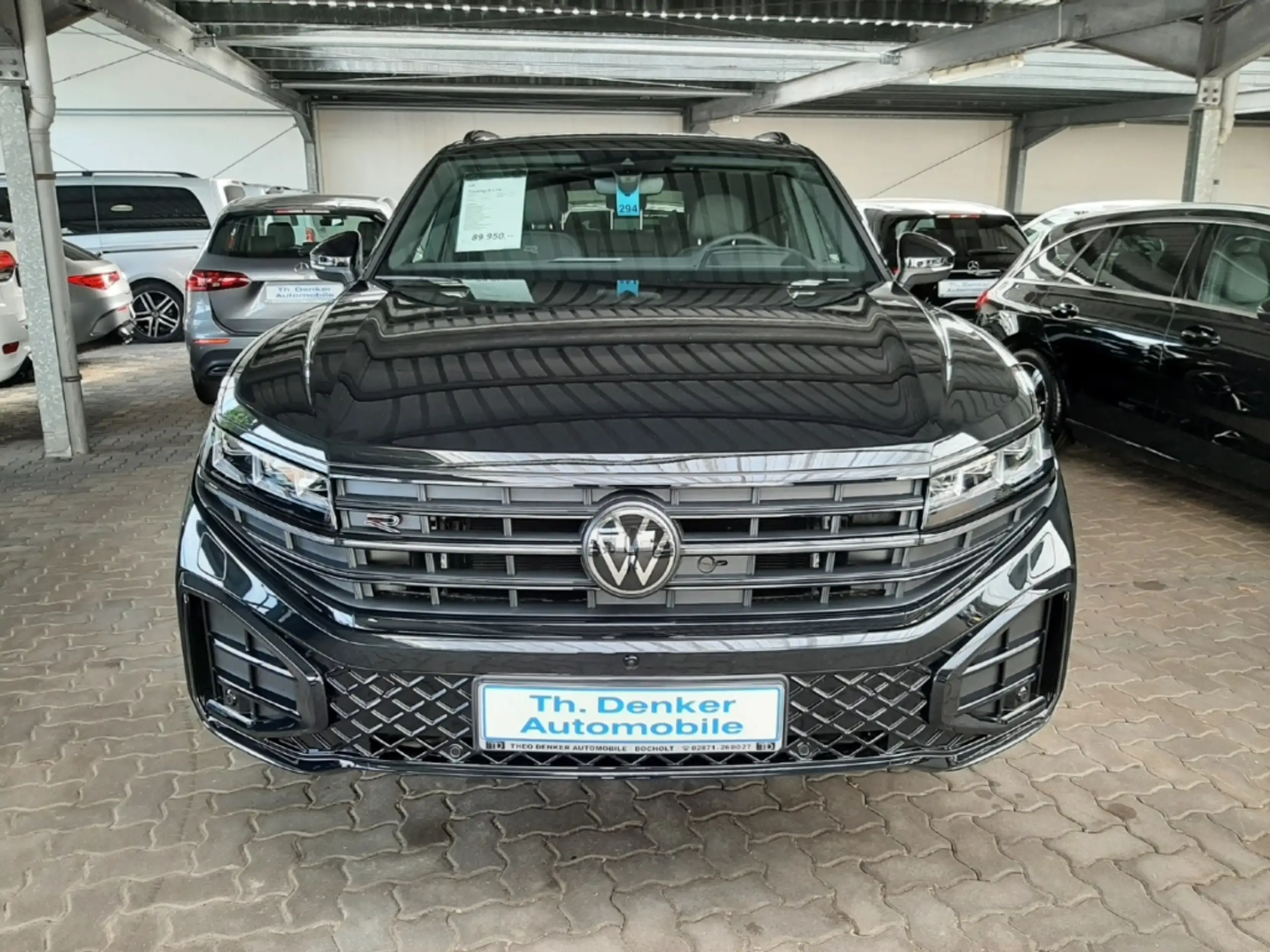 Volkswagen - Touareg