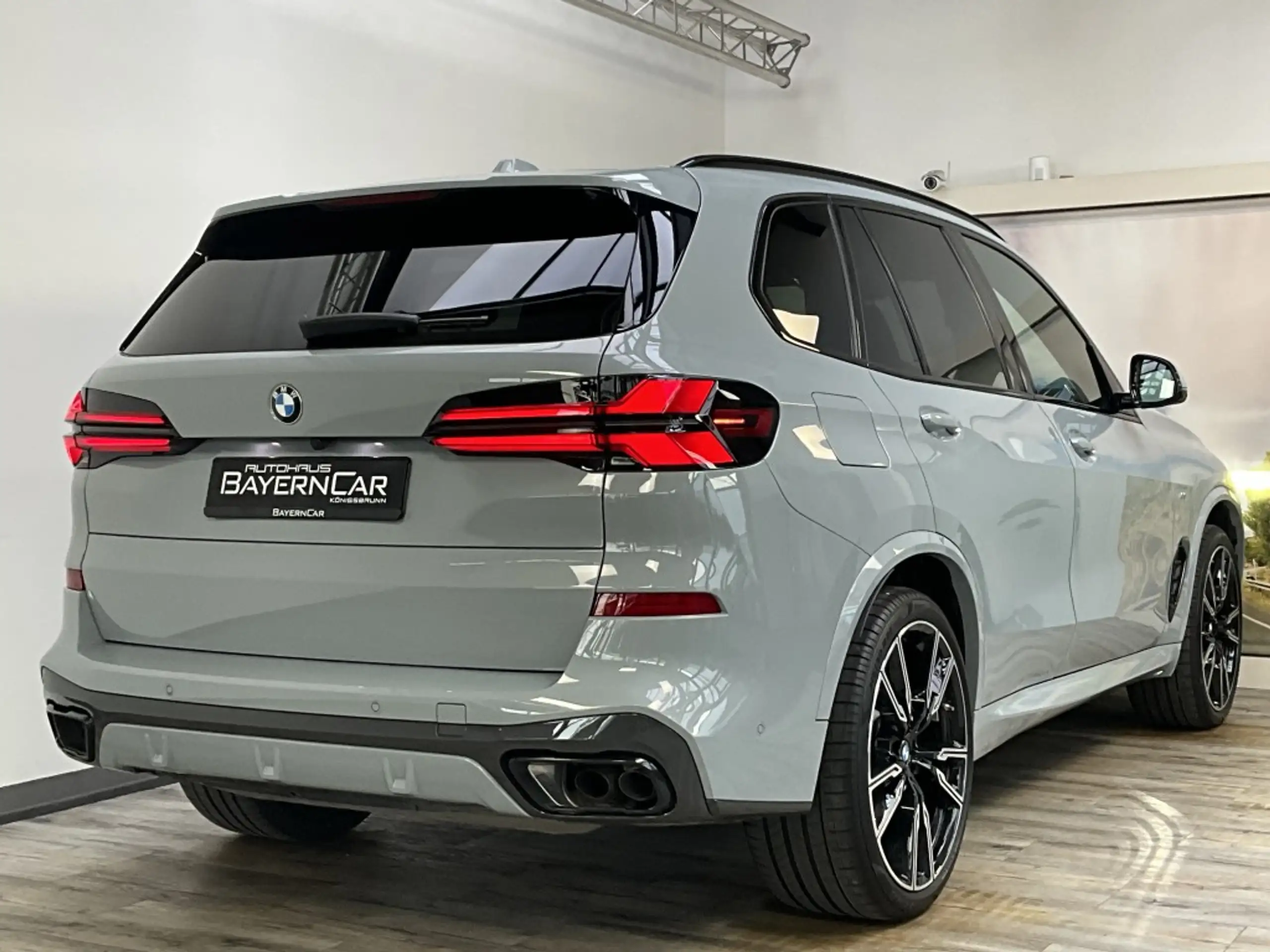 BMW - X5