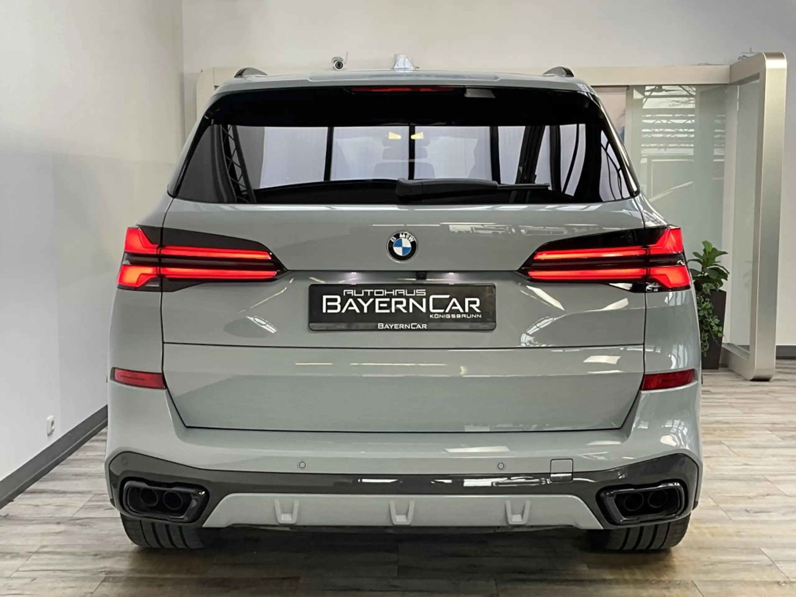 BMW - X5