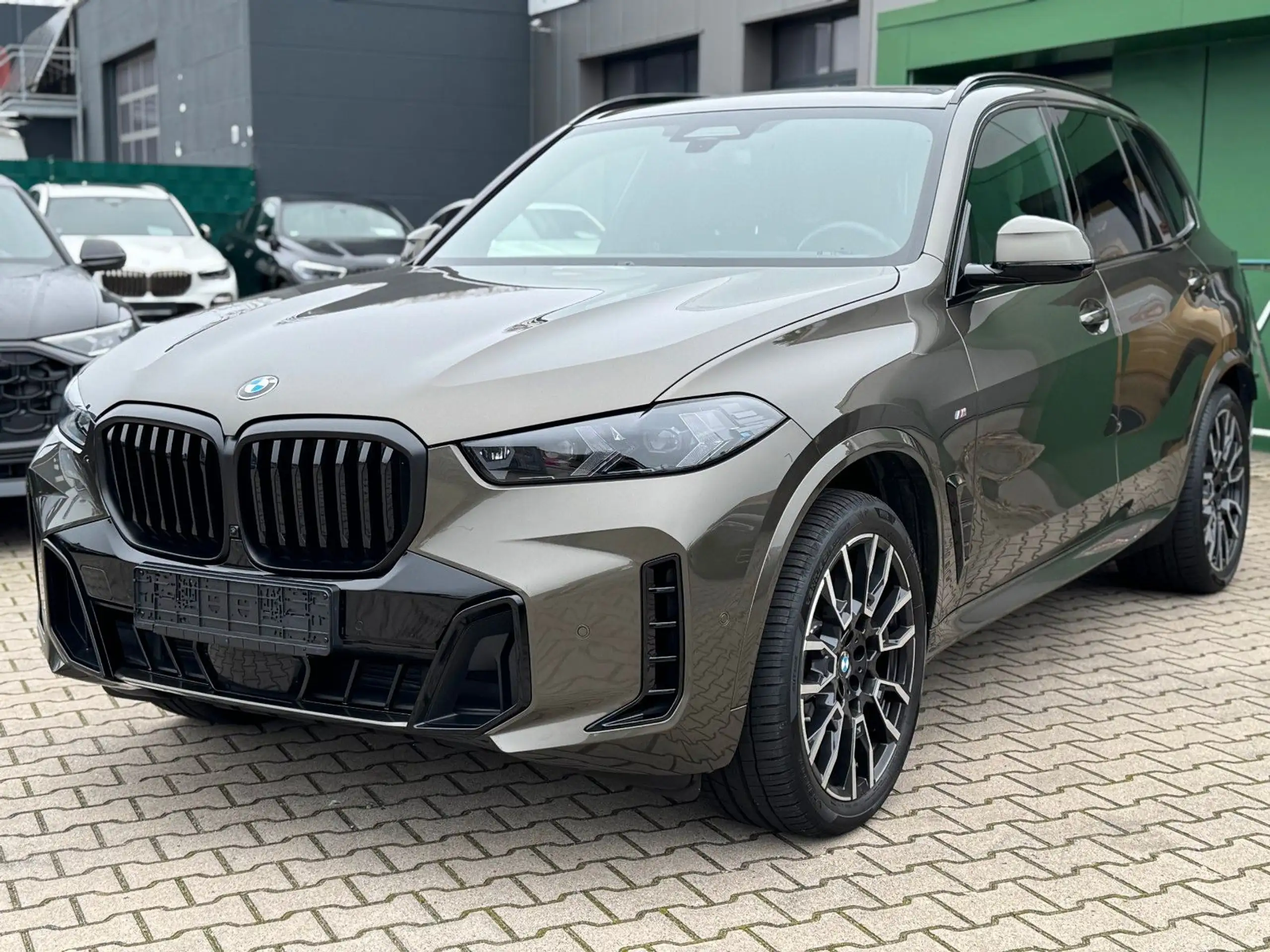 BMW - X5