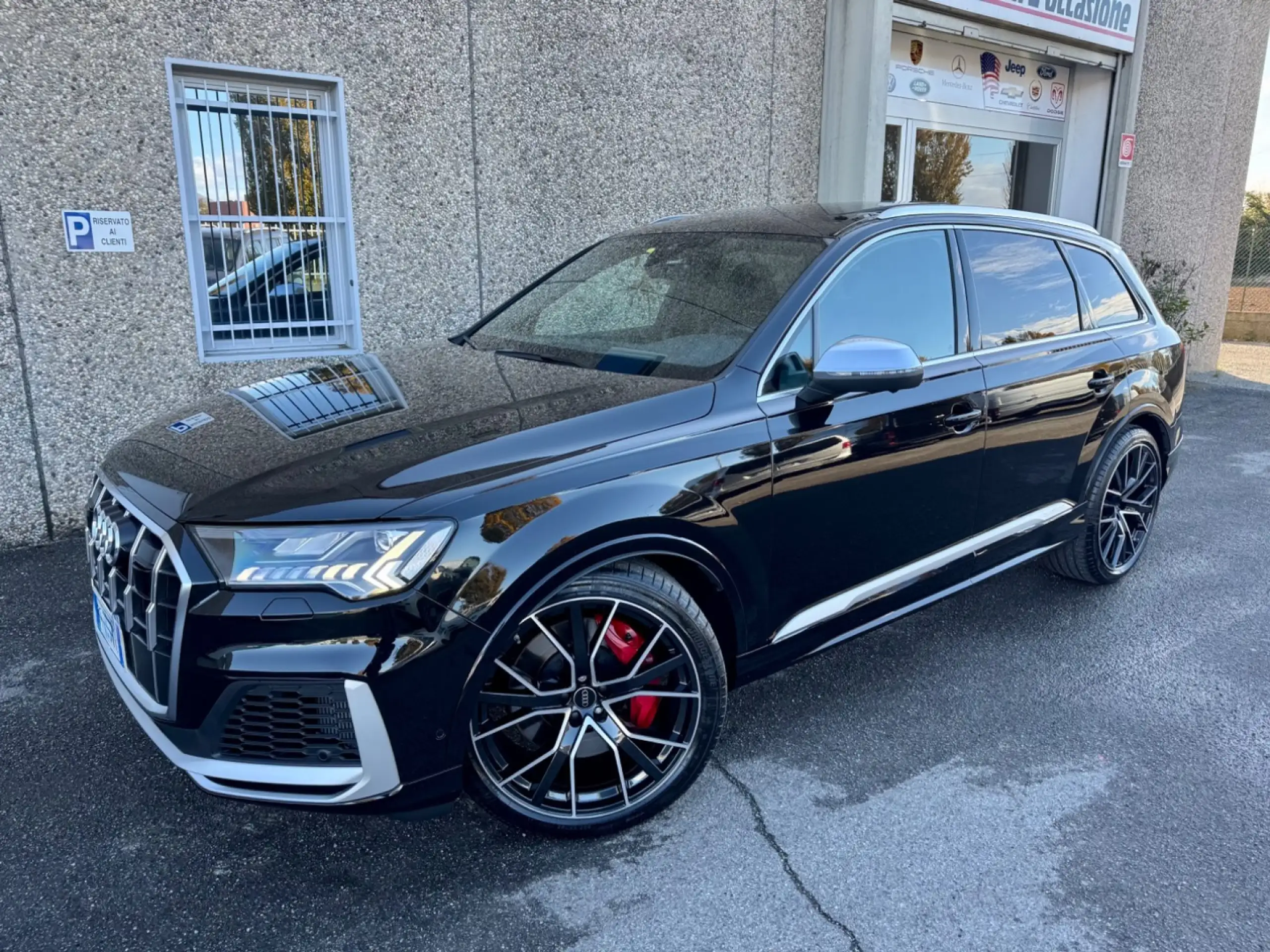 Audi - SQ7