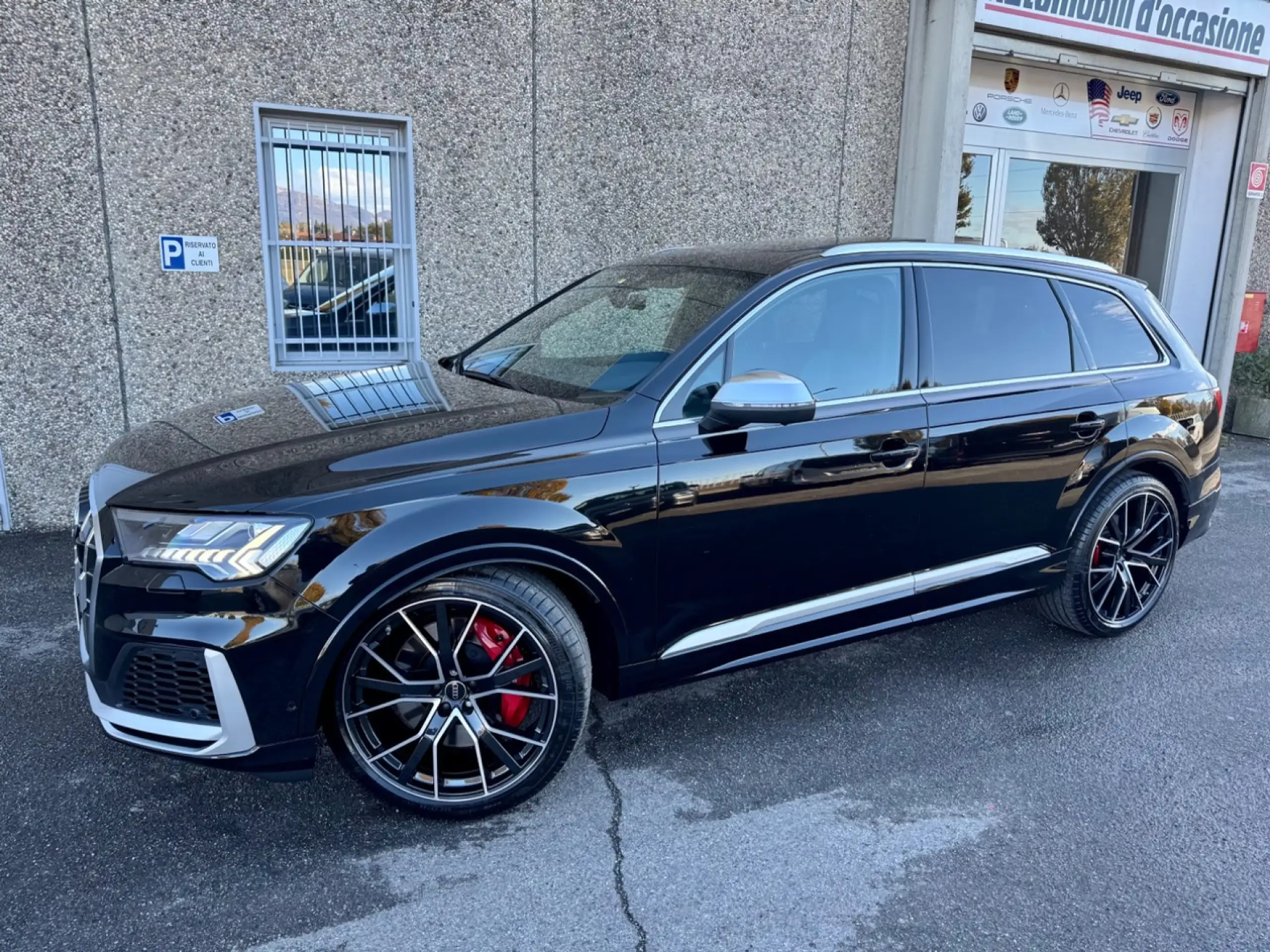 Audi - SQ7