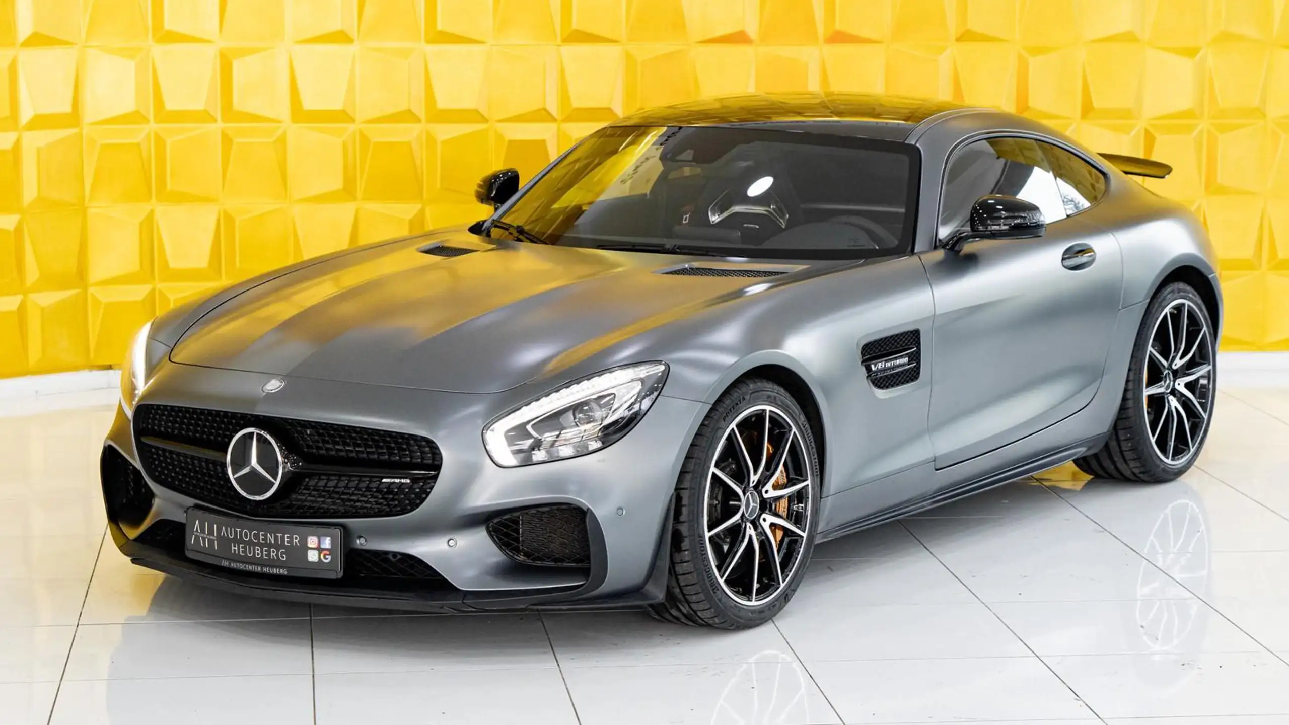 Mercedes-Benz - AMG GT