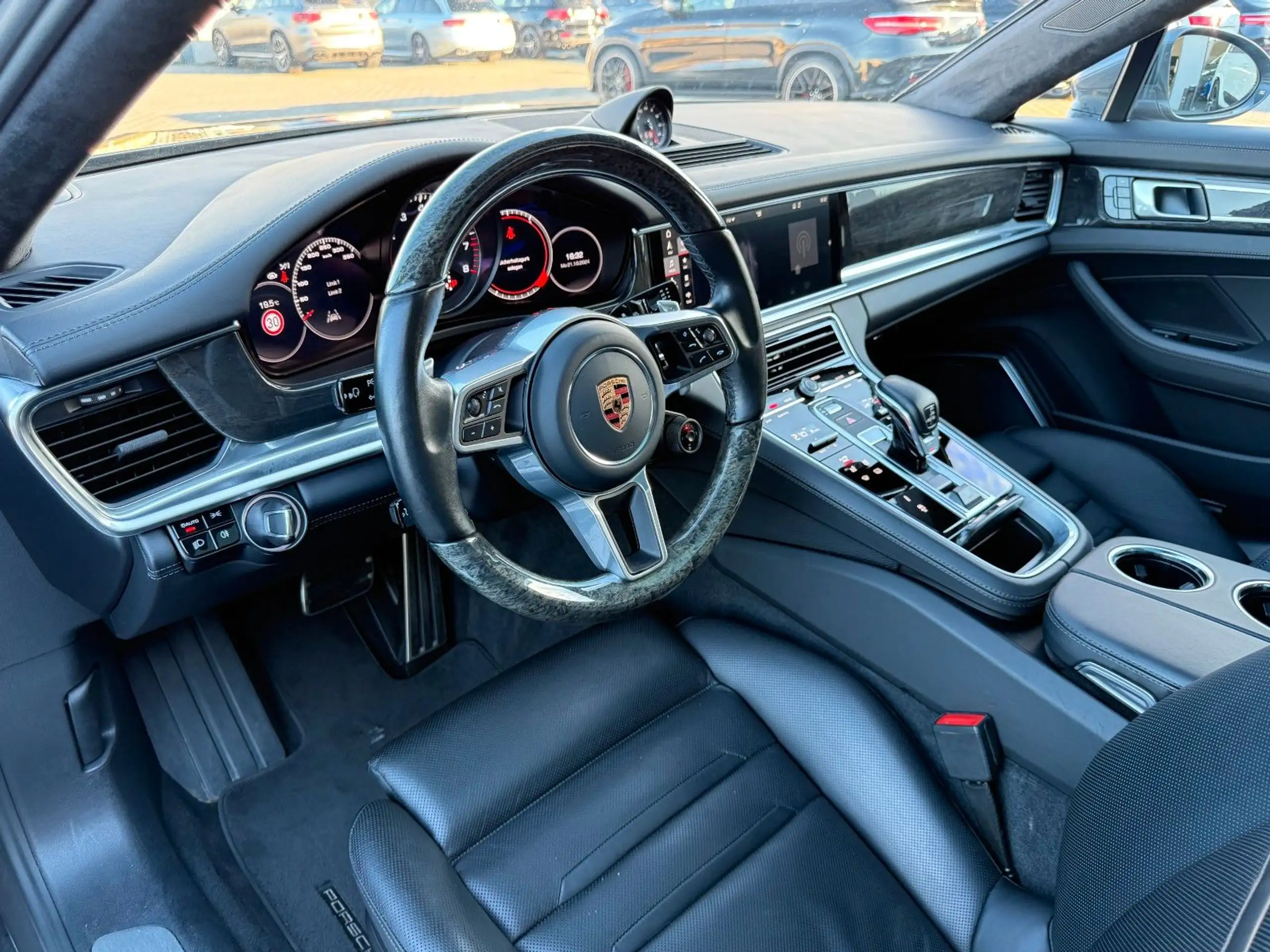 Porsche - Panamera