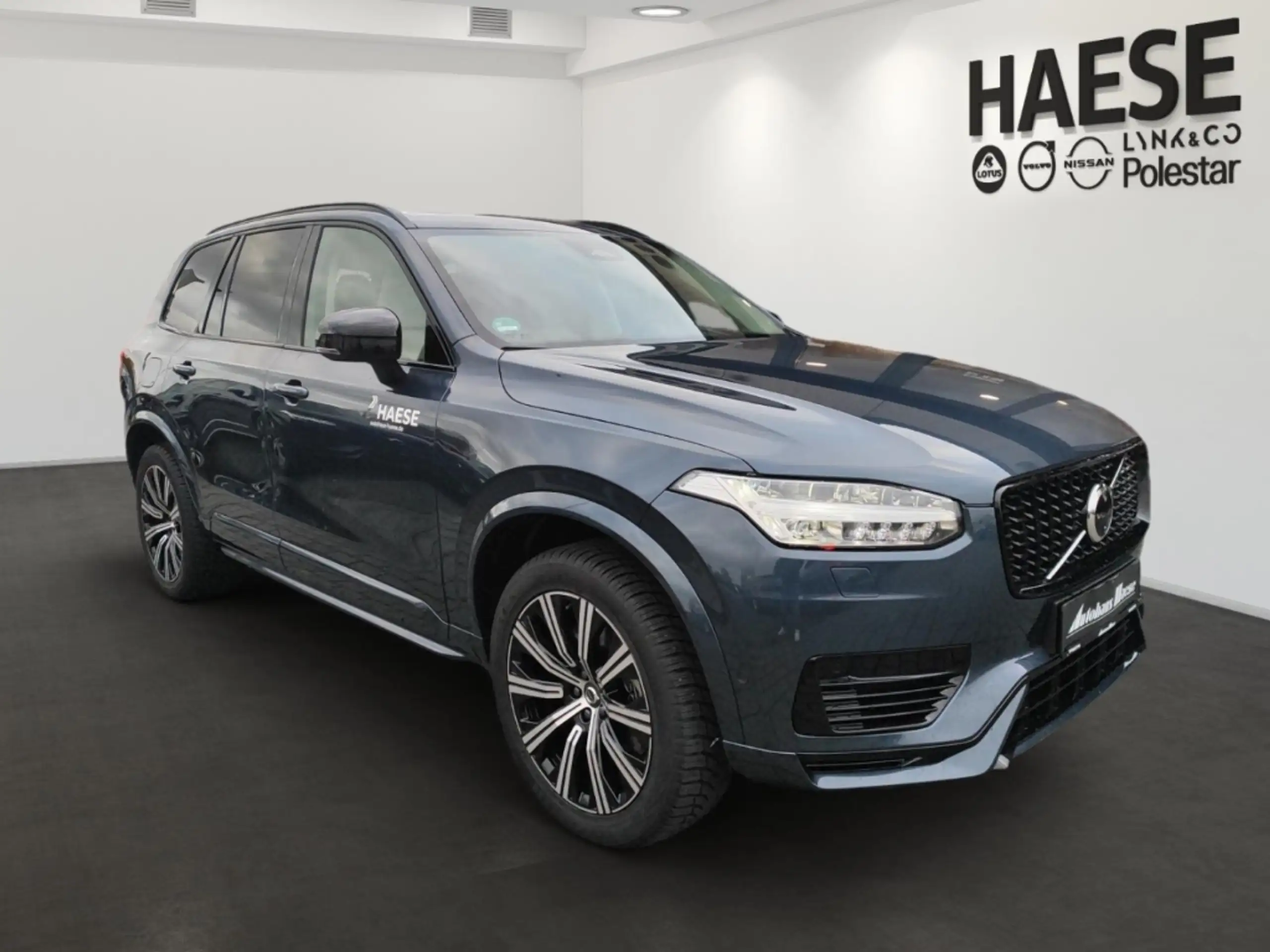 Volvo - XC90