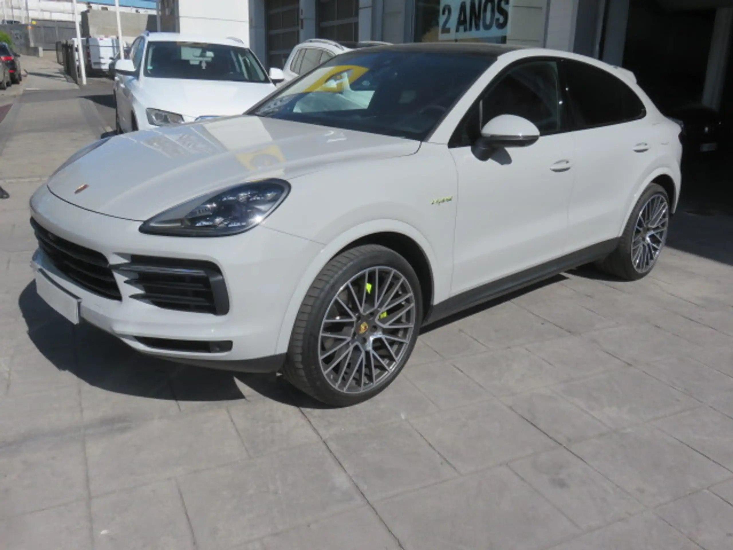 Porsche - Cayenne