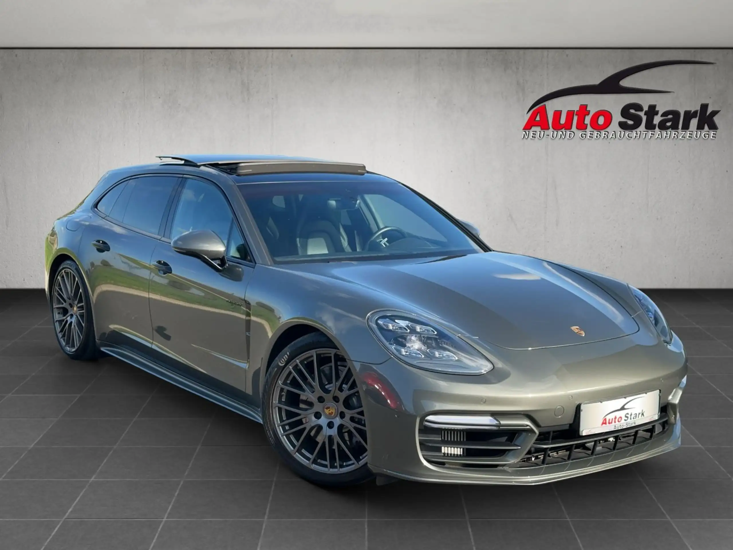 Porsche - Panamera