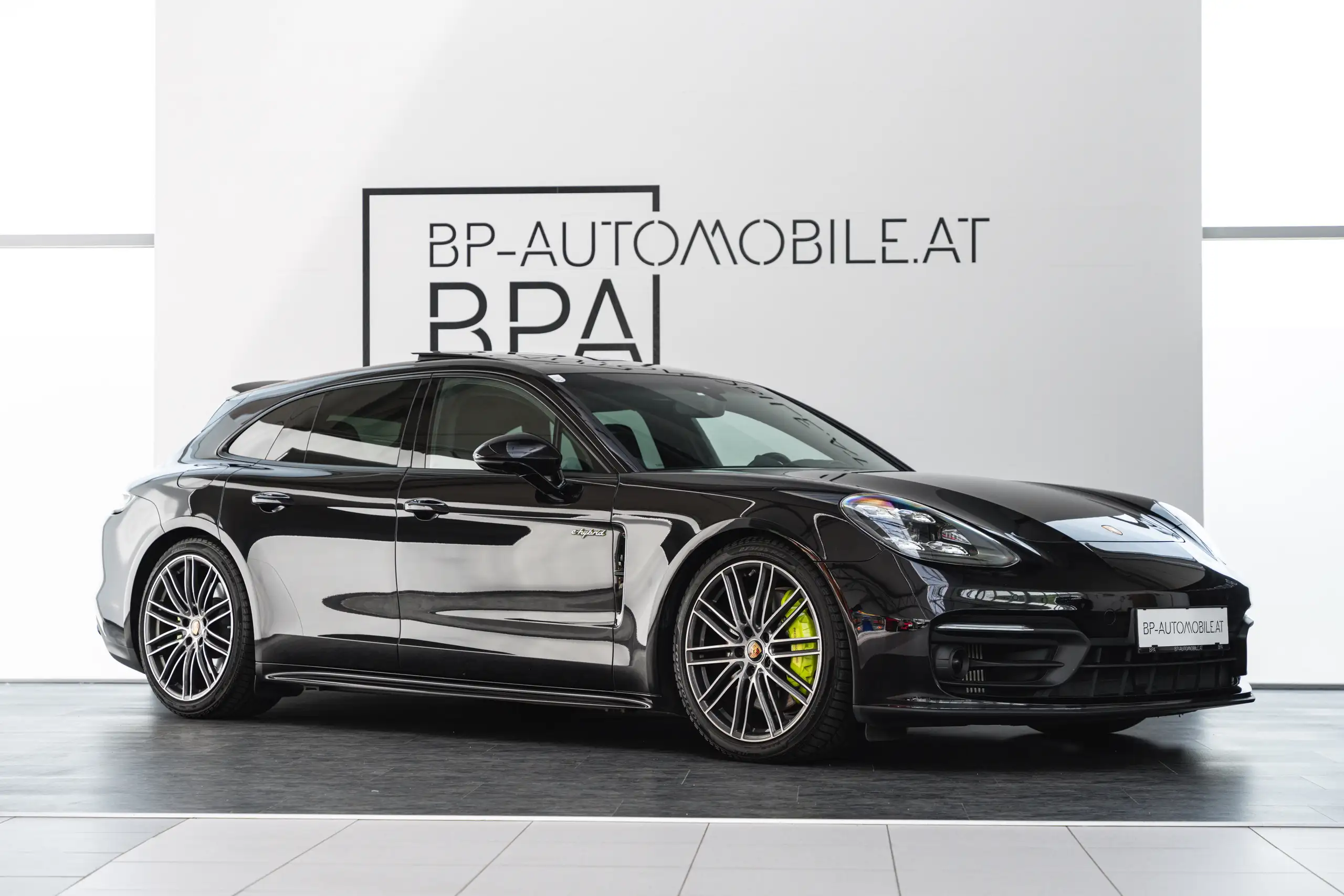 Porsche - Panamera