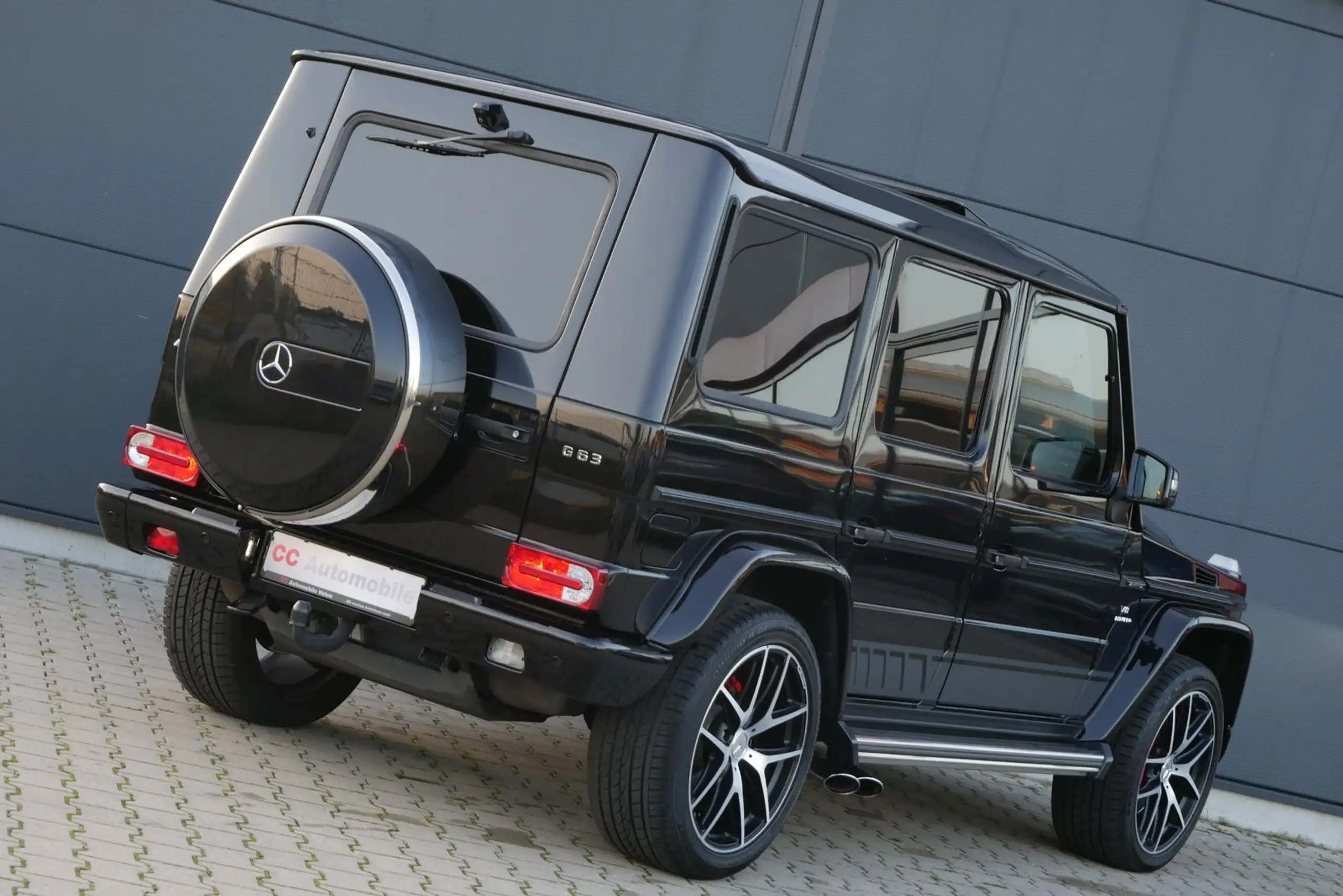 Mercedes-Benz - G 63 AMG