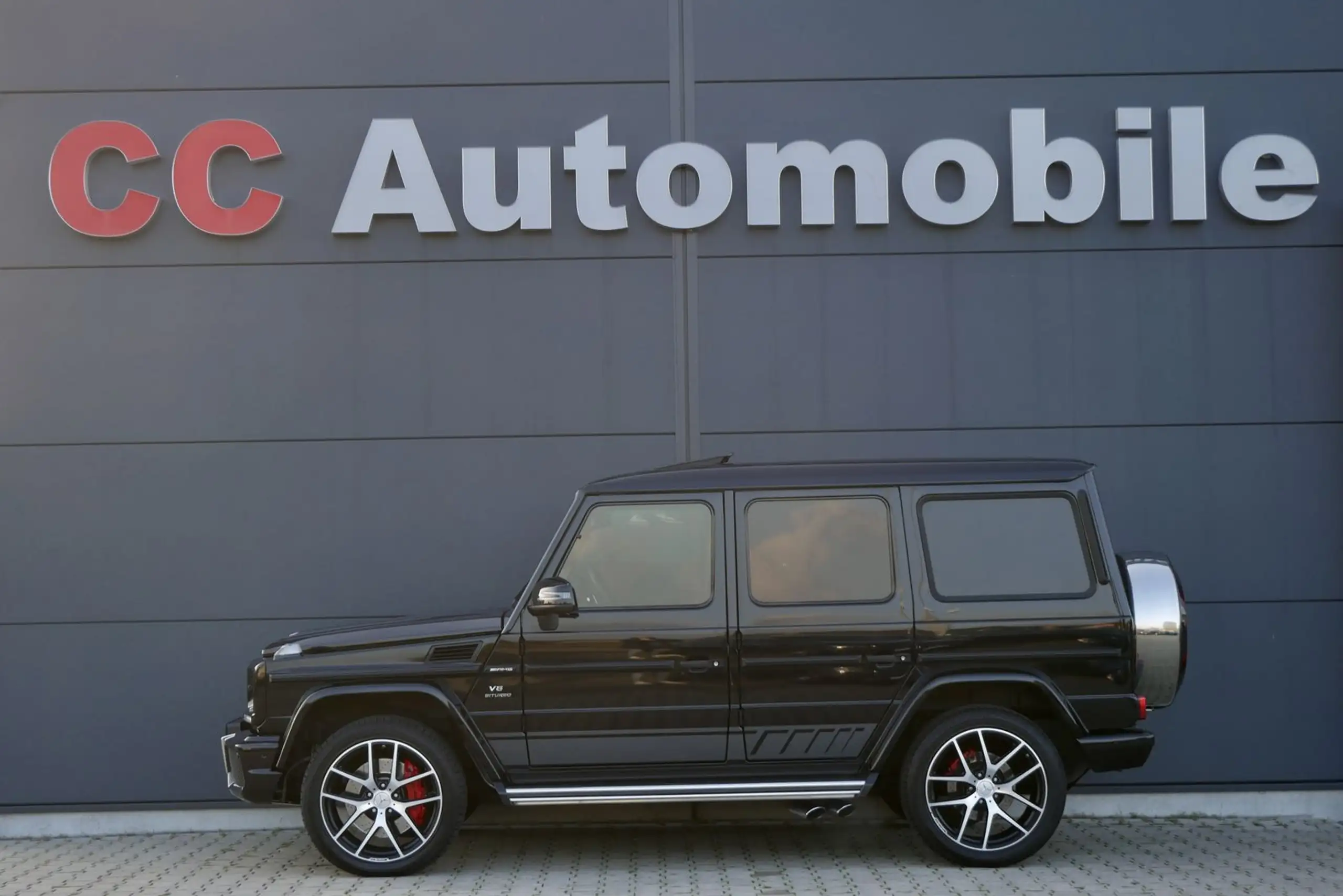 Mercedes-Benz - G 63 AMG