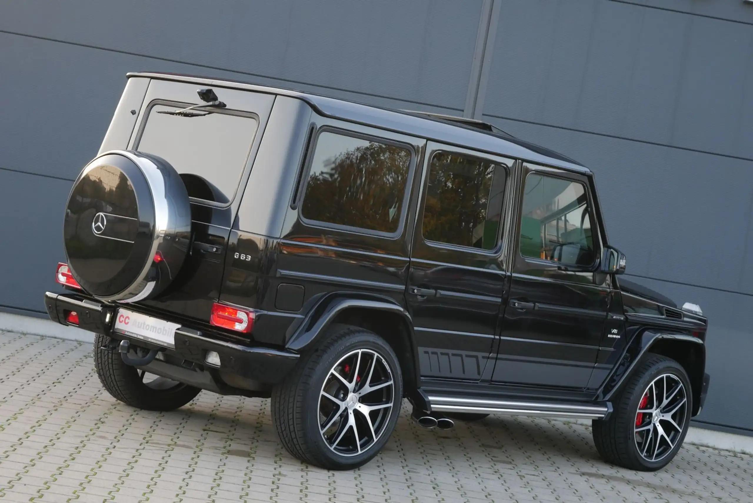 Mercedes-Benz - G 63 AMG