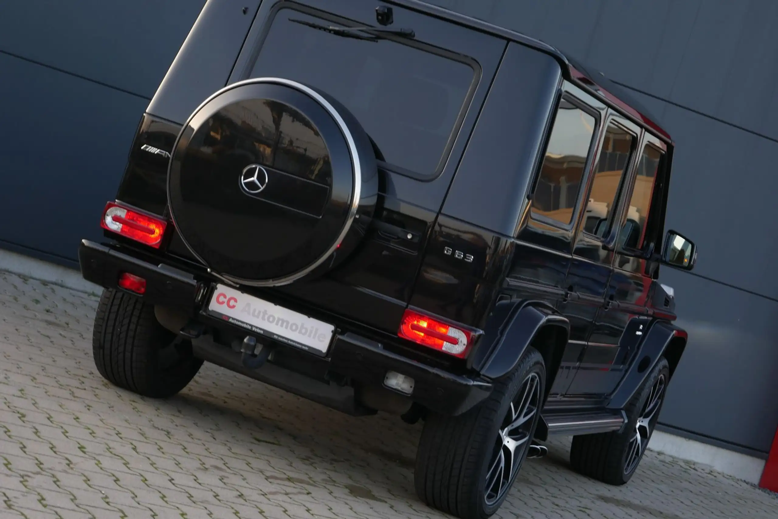 Mercedes-Benz - G 63 AMG