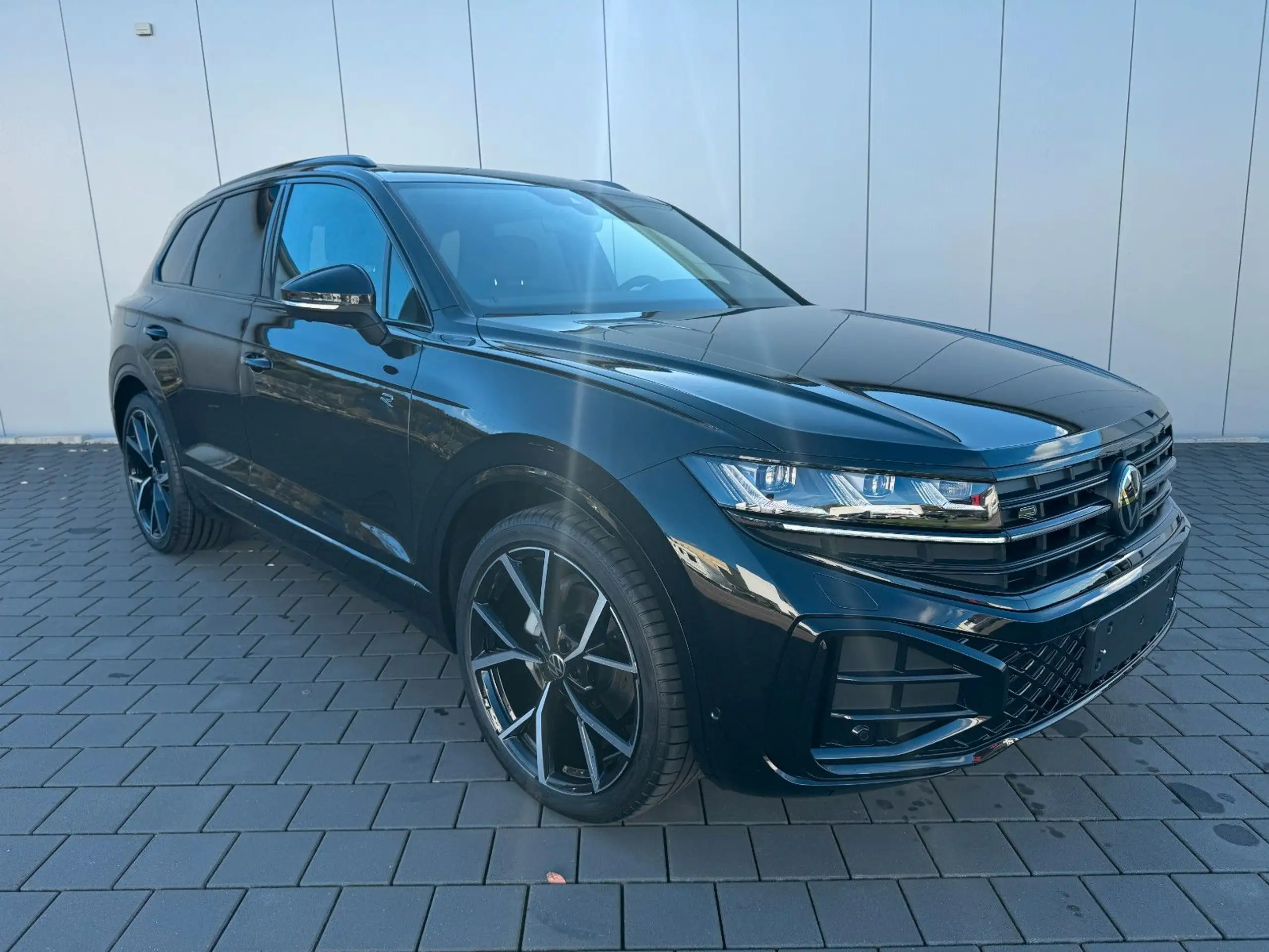 Volkswagen - Touareg