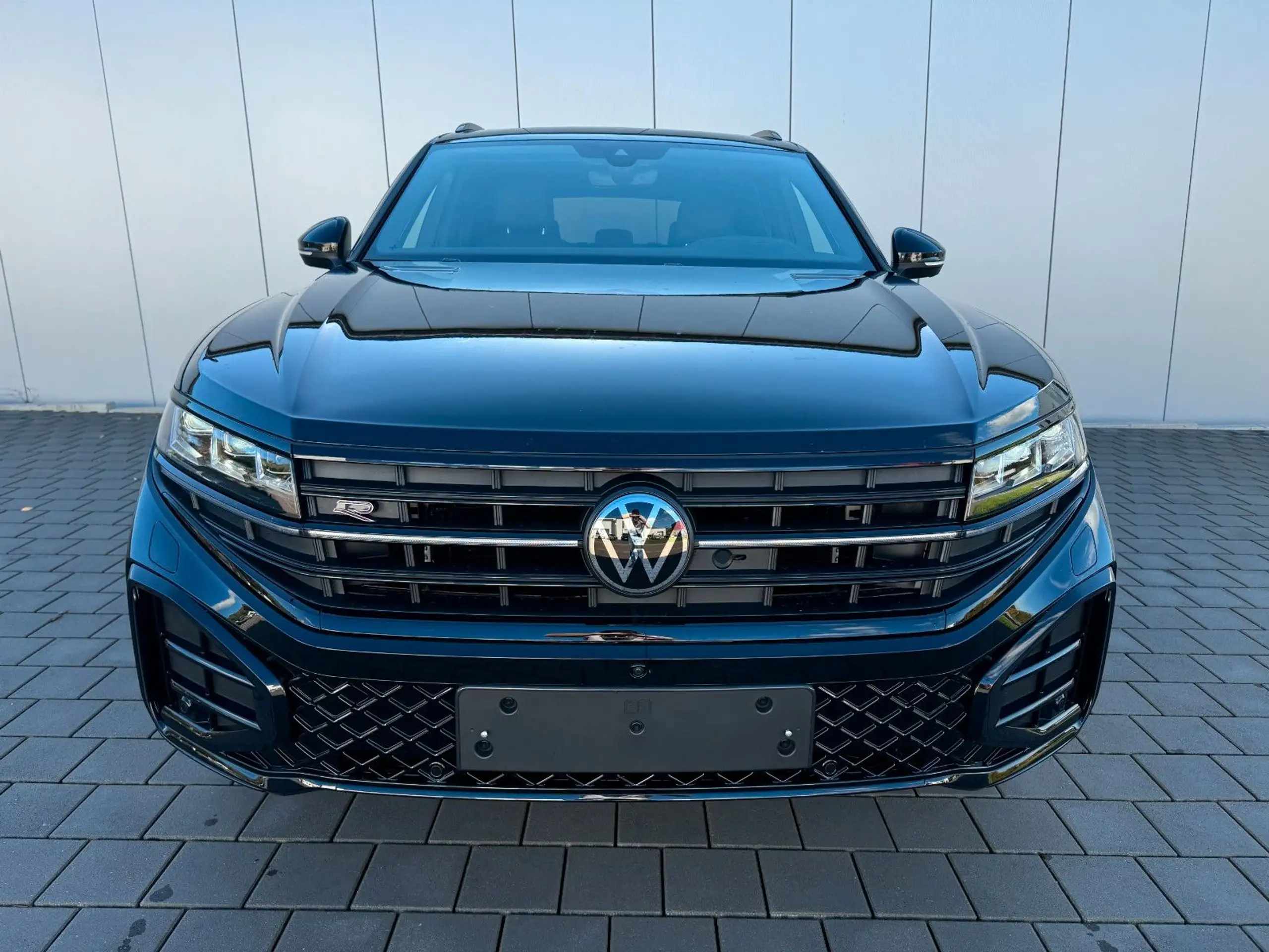 Volkswagen - Touareg