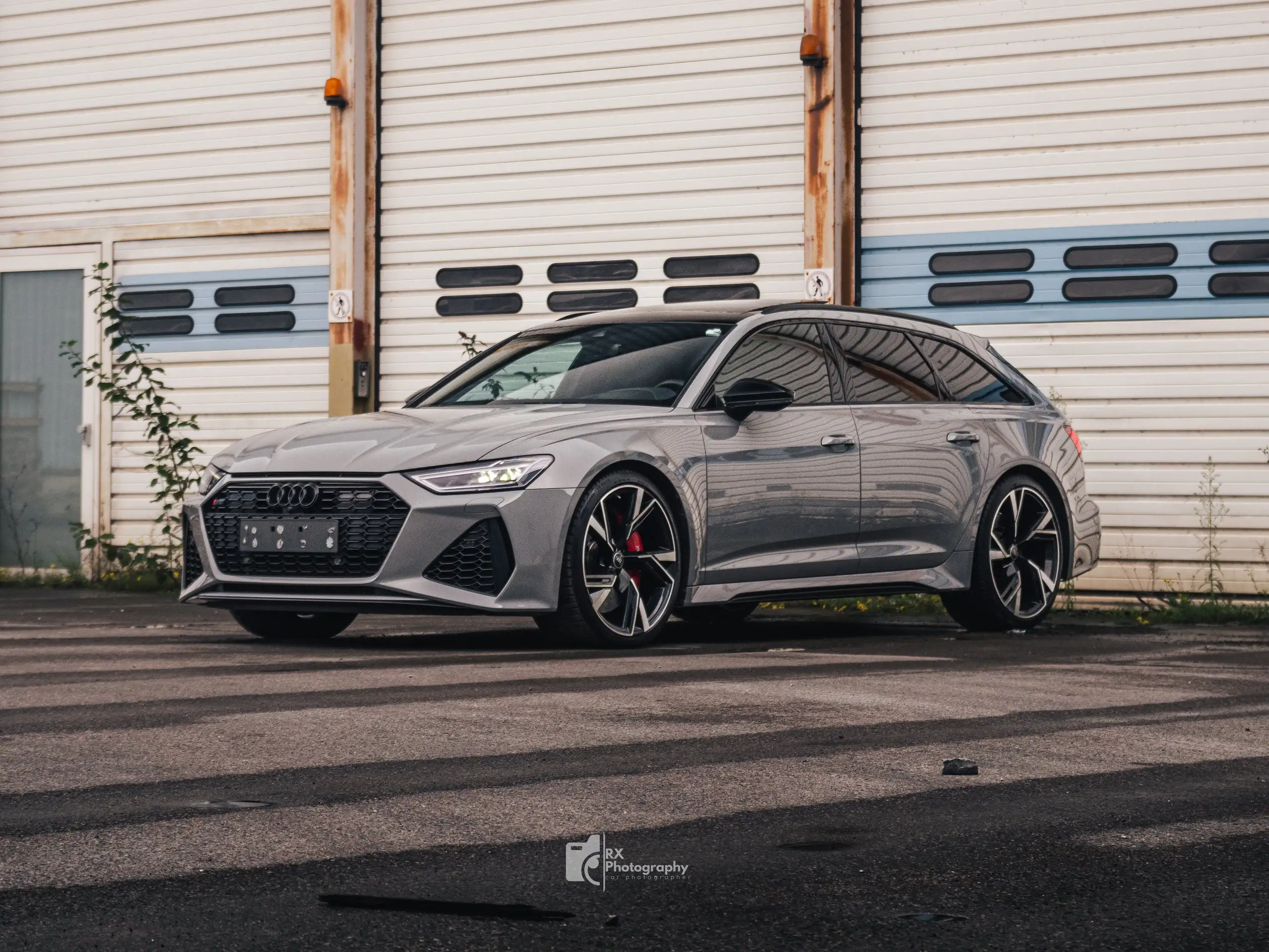 Audi - RS6