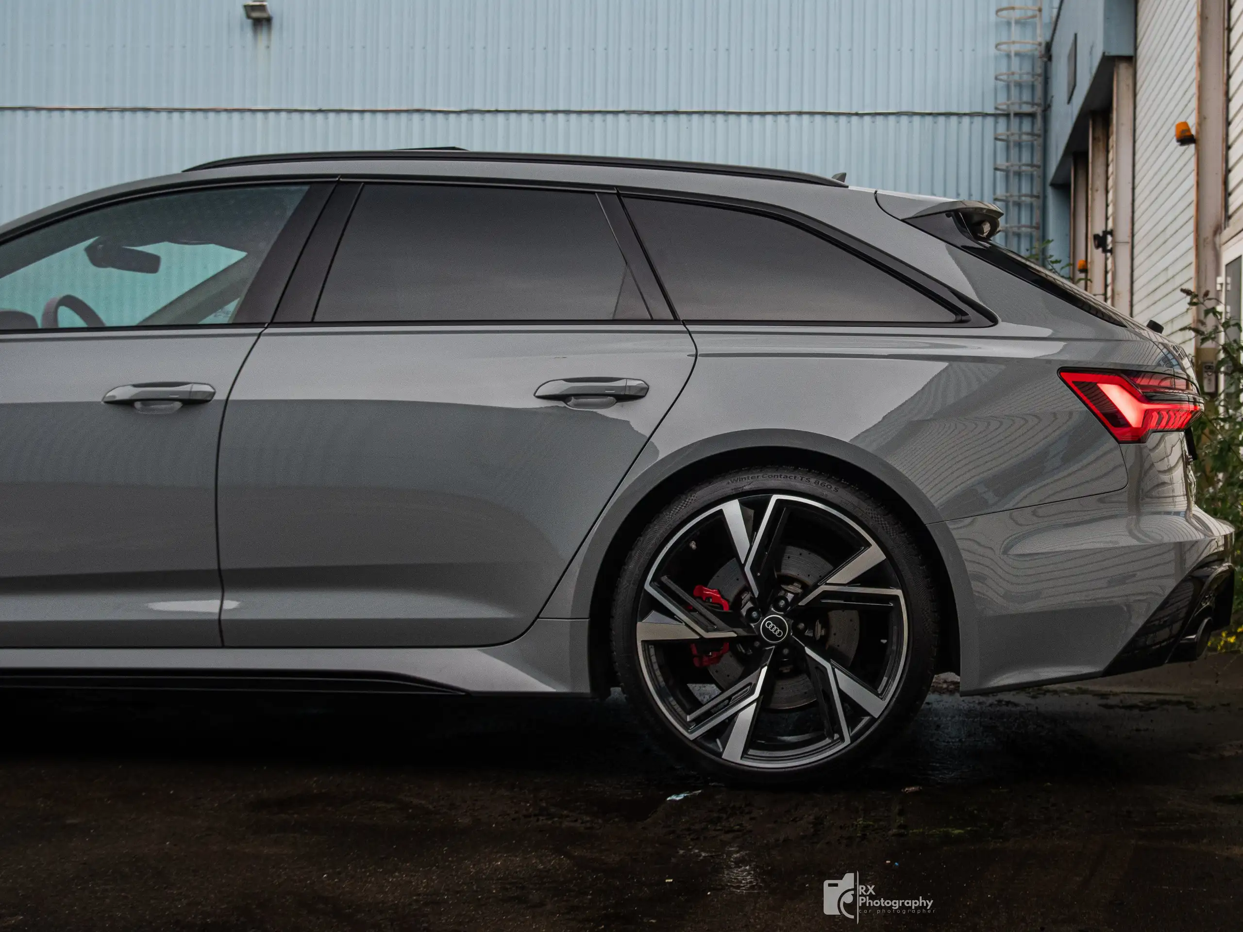 Audi - RS6