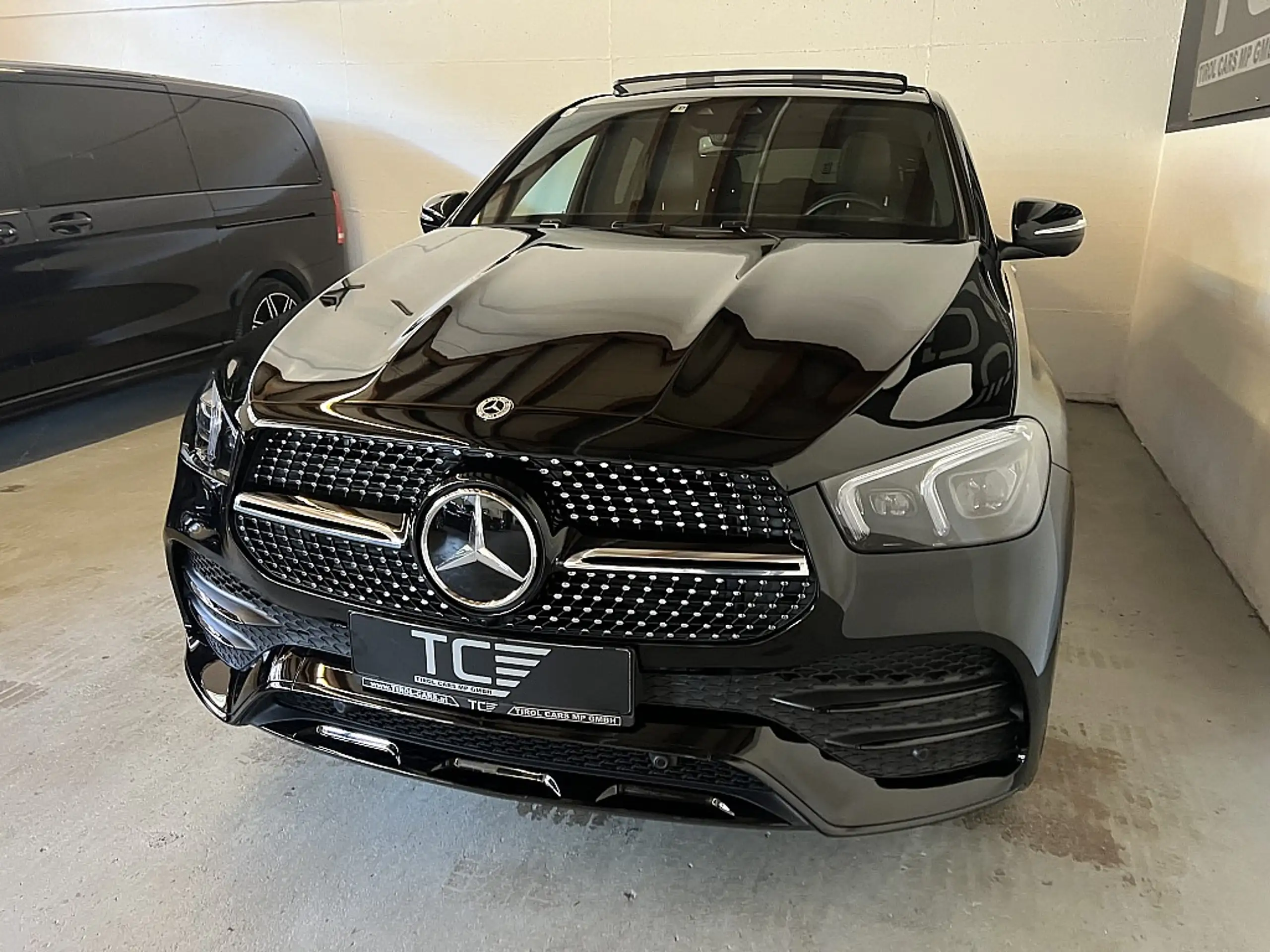 Mercedes-Benz - GLE 400