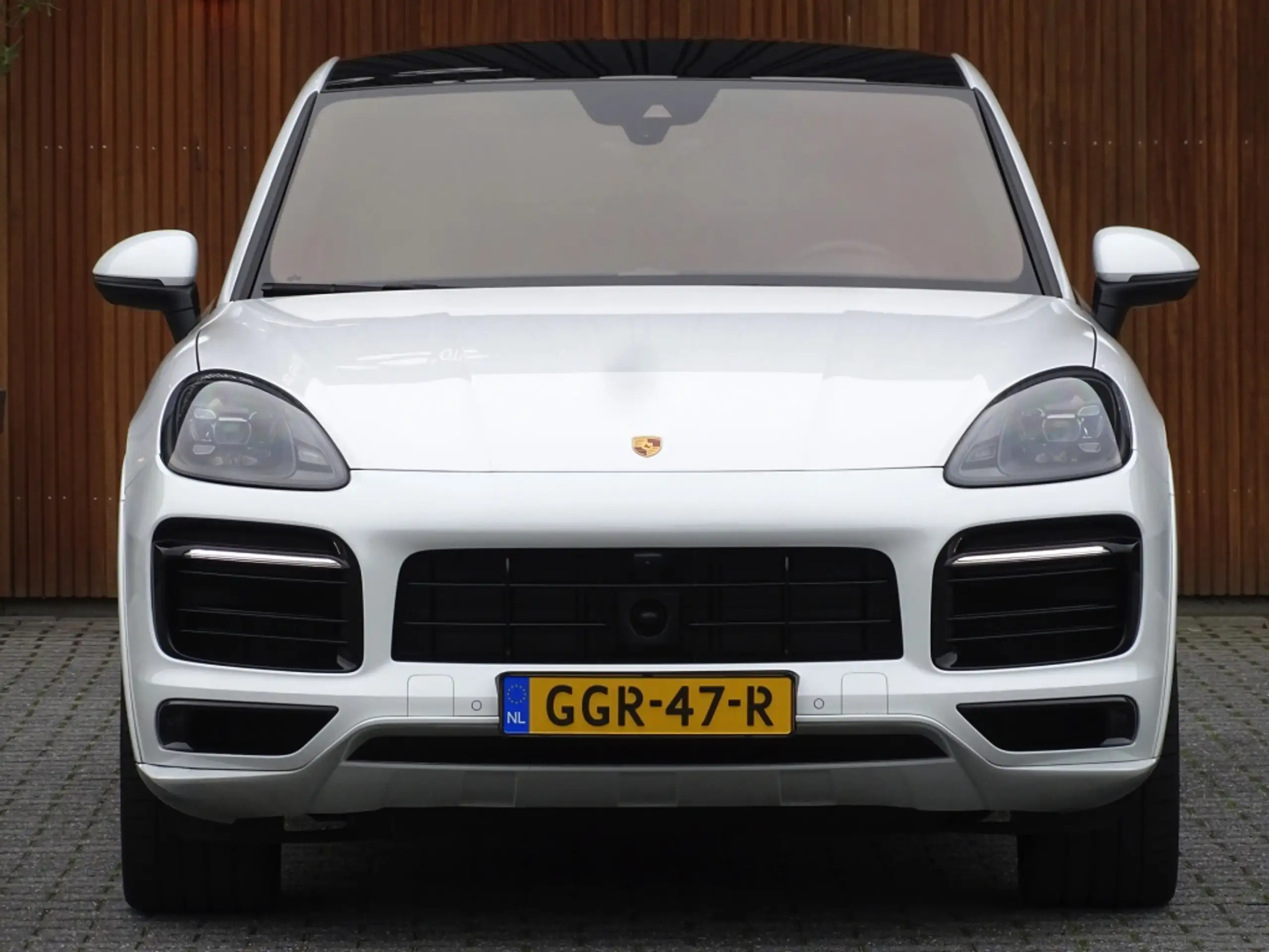 Porsche - Cayenne