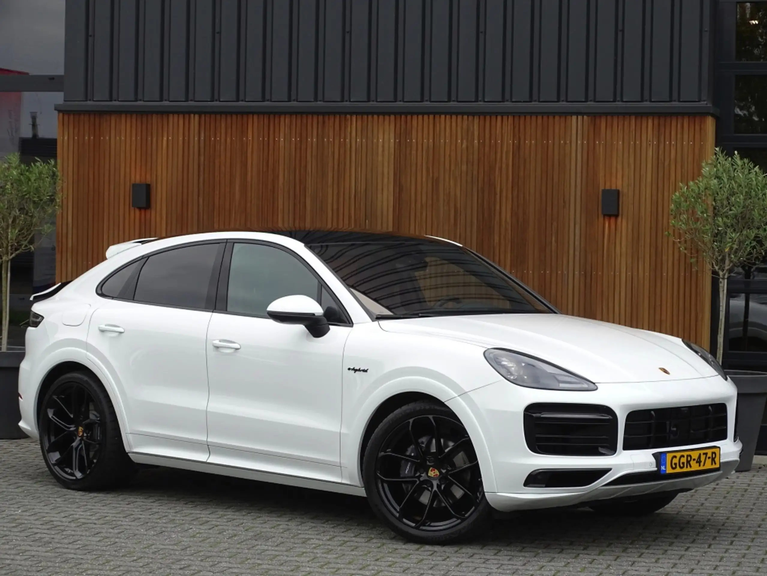 Porsche - Cayenne