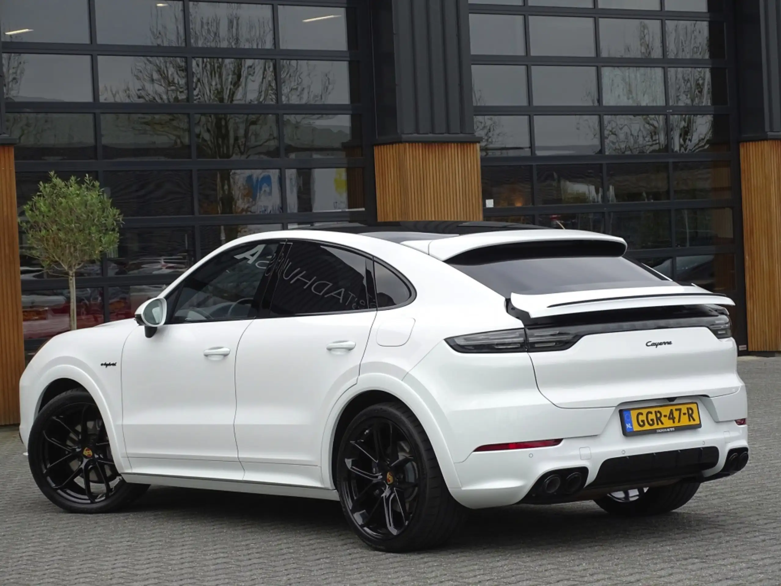 Porsche - Cayenne