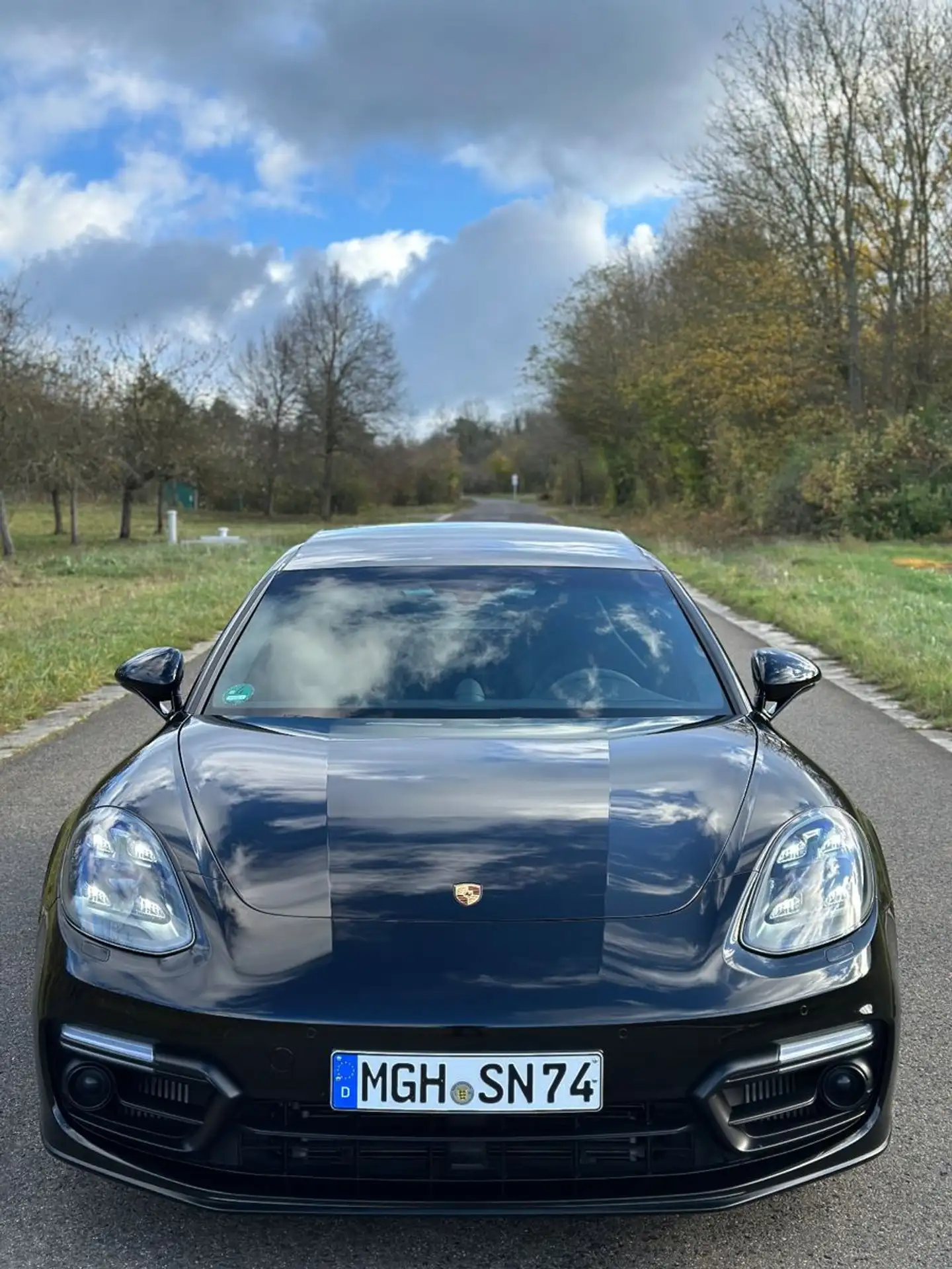 Porsche - Panamera