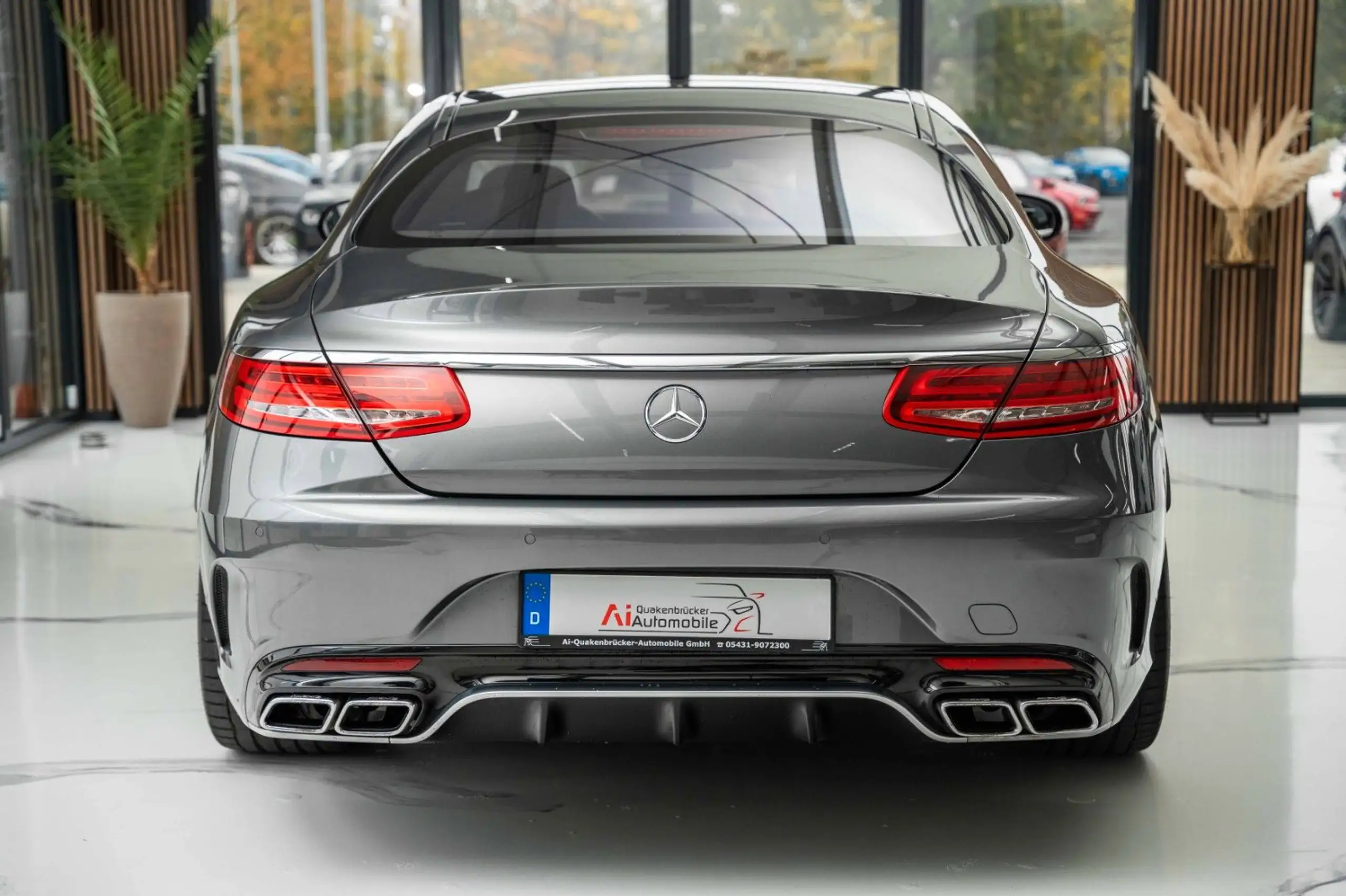 Mercedes-Benz - S 63 AMG