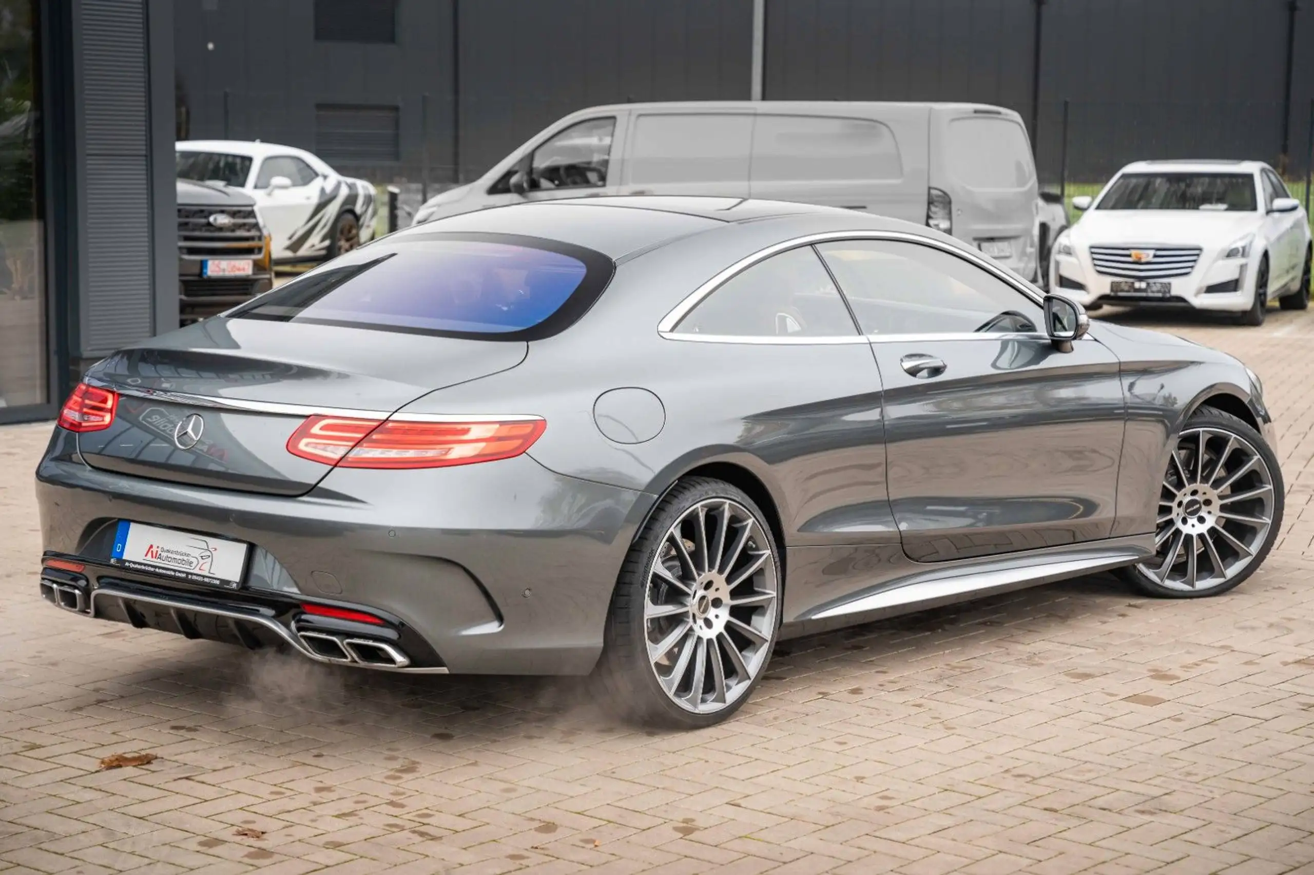 Mercedes-Benz - S 63 AMG